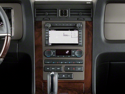 2012 Lincoln Navigator Base