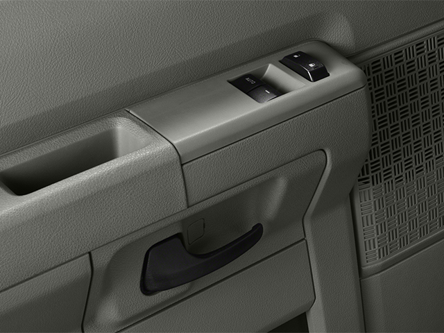 2014 Ford Econoline Wagon XLT