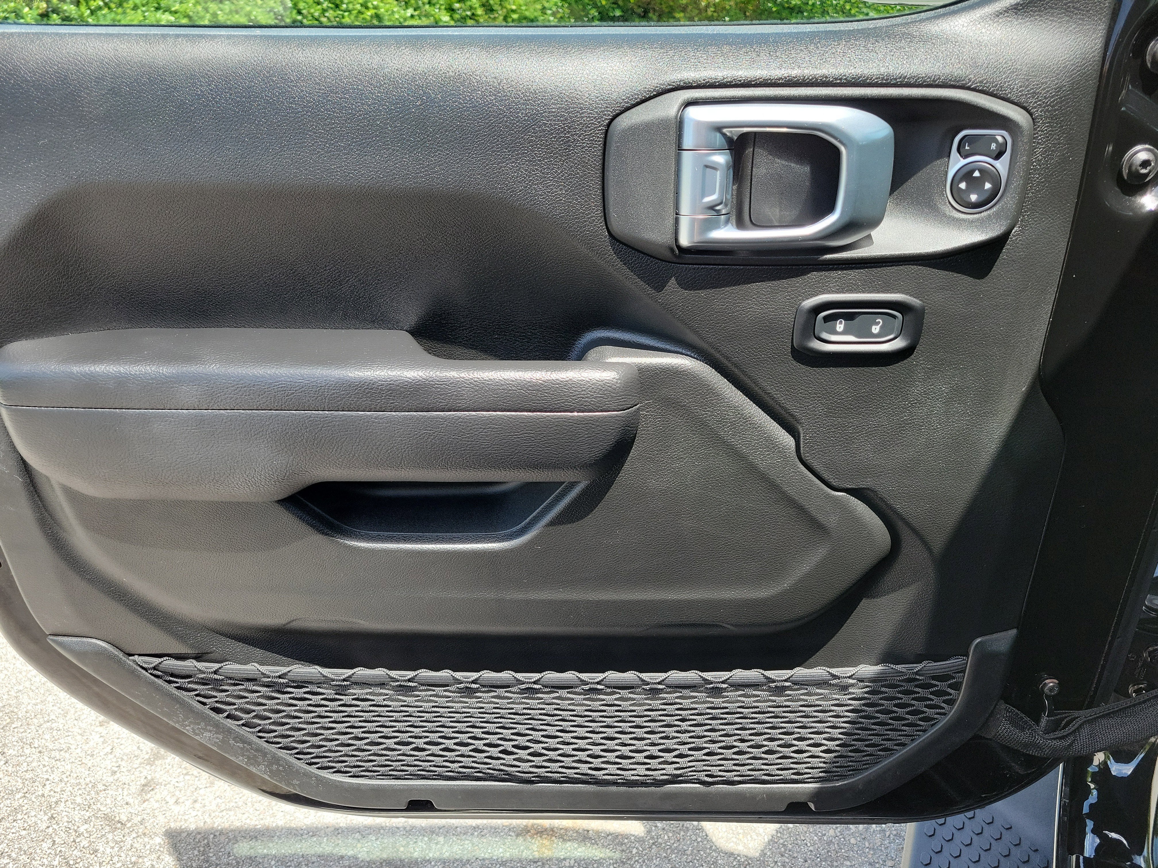 2023 Jeep Wrangler Sport Altitude