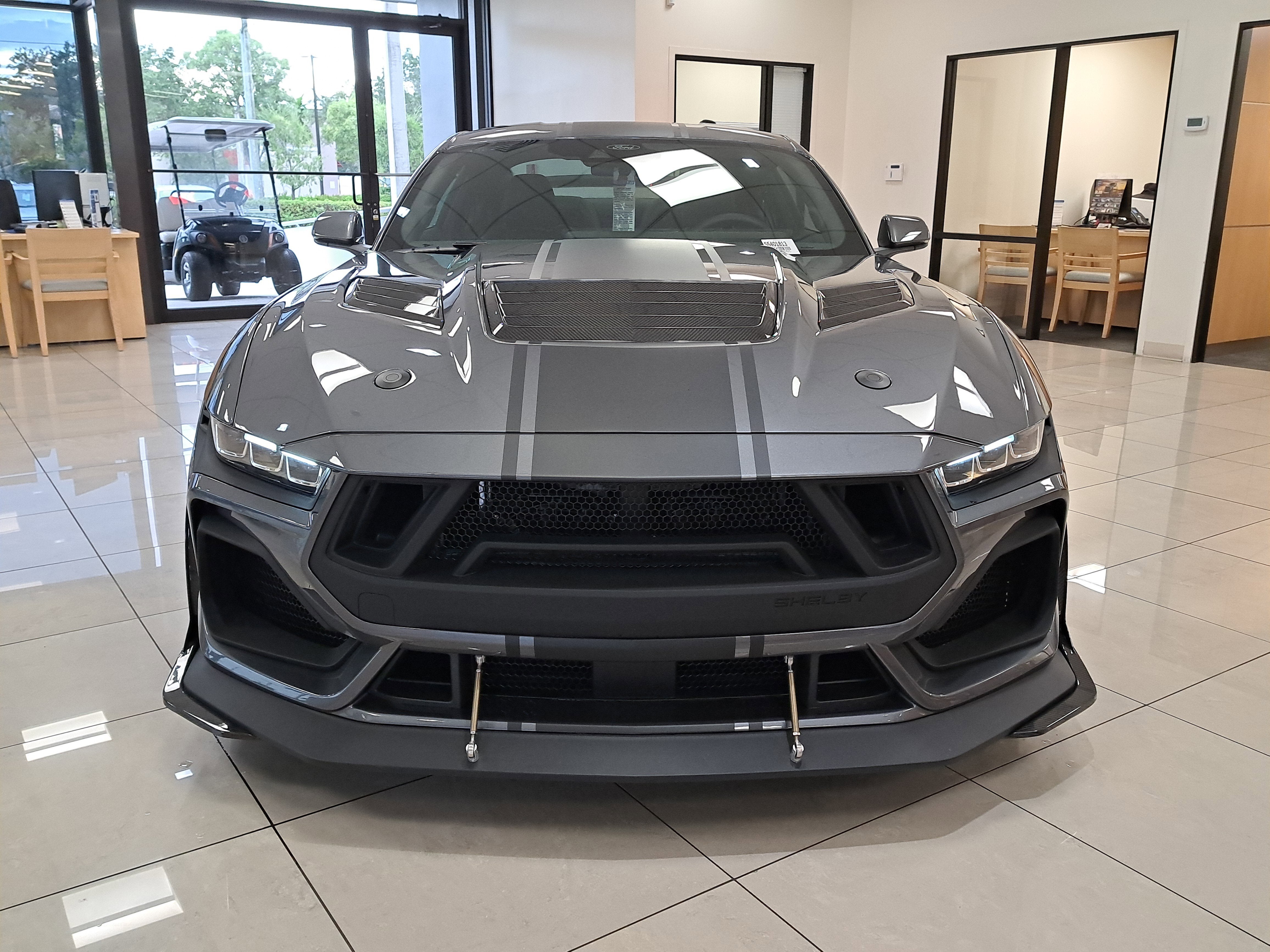 2025 Ford Mustang Premium