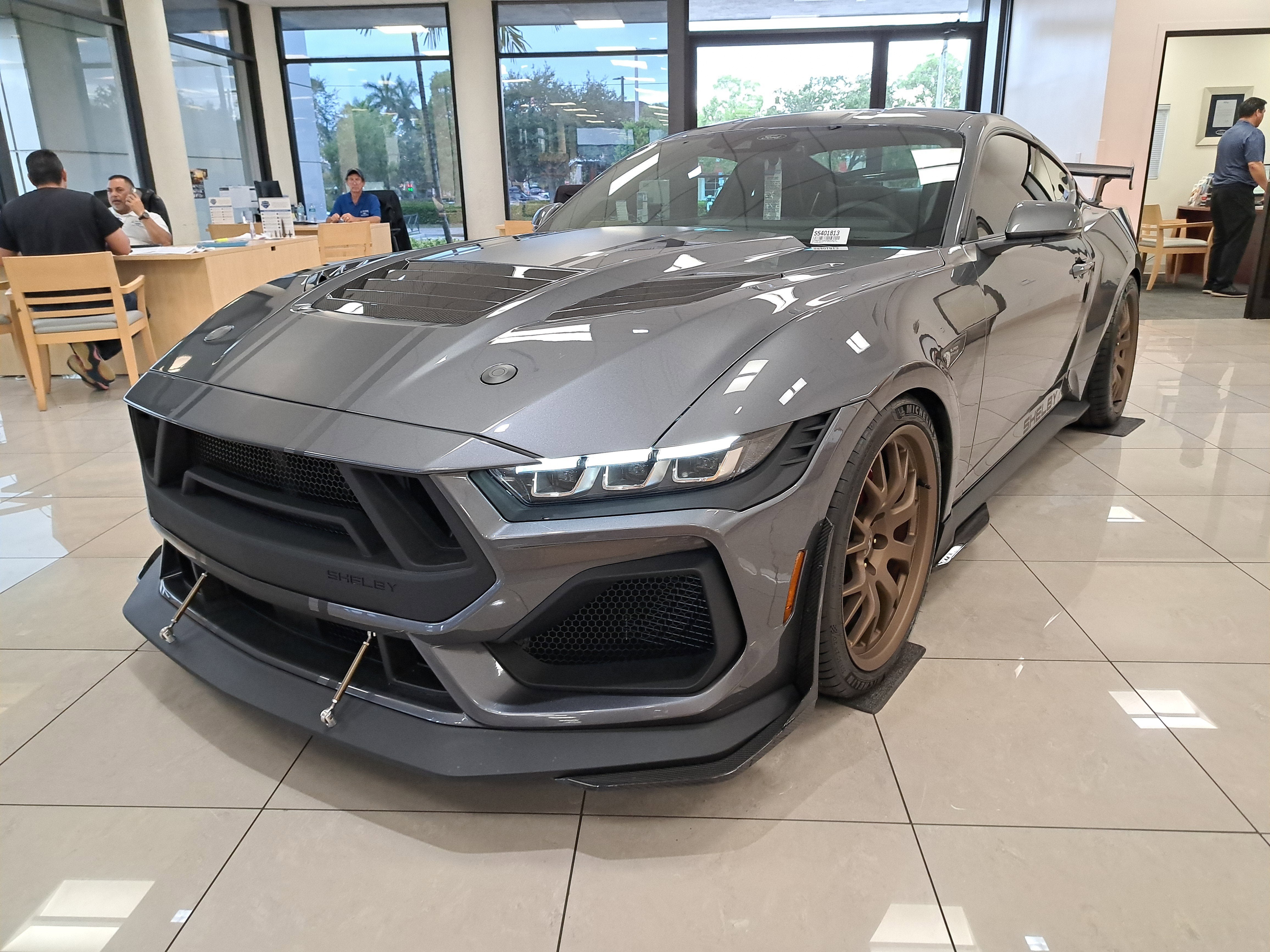 2025 Ford Mustang Premium