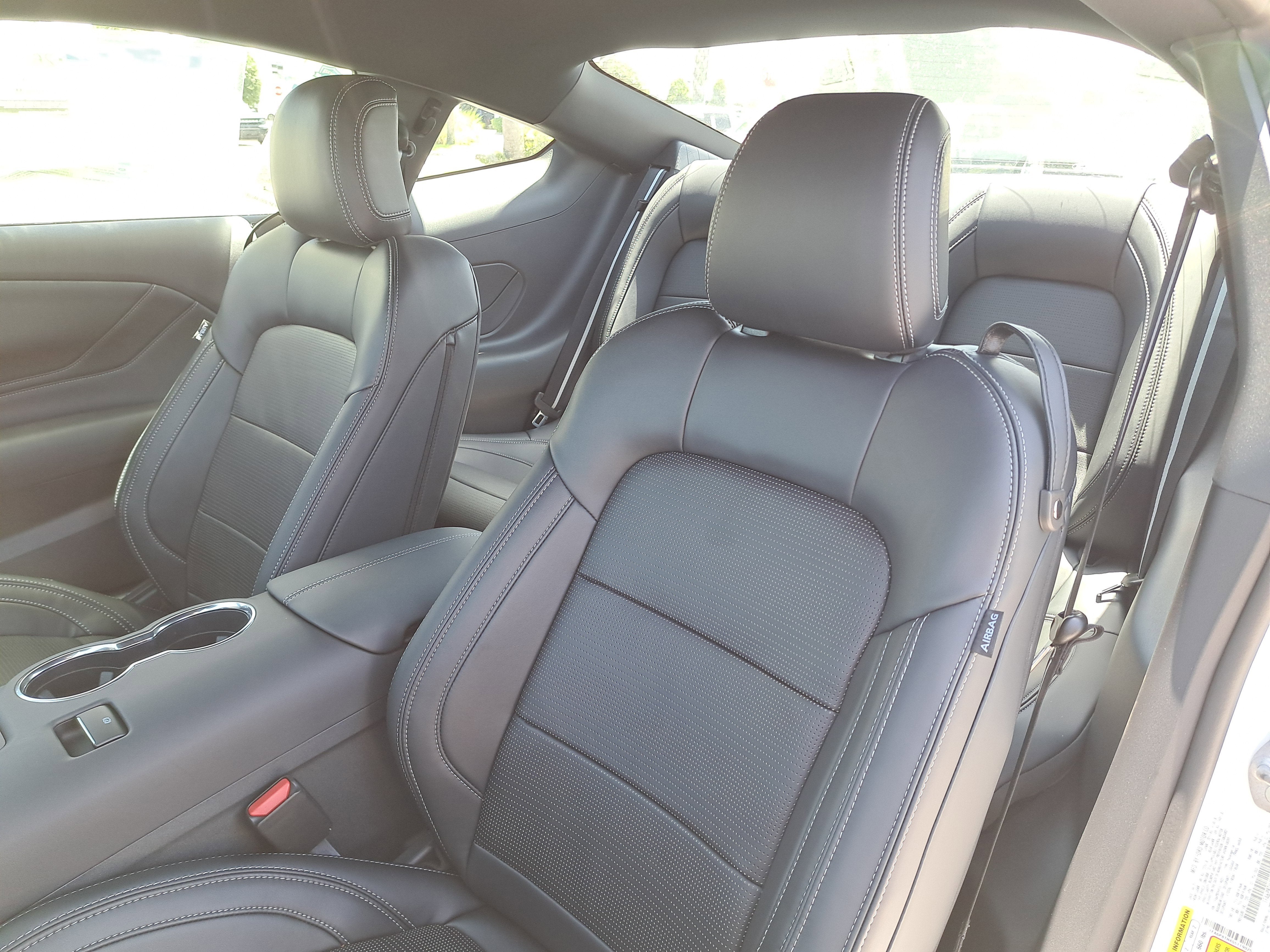 2025 Ford Mustang Premium