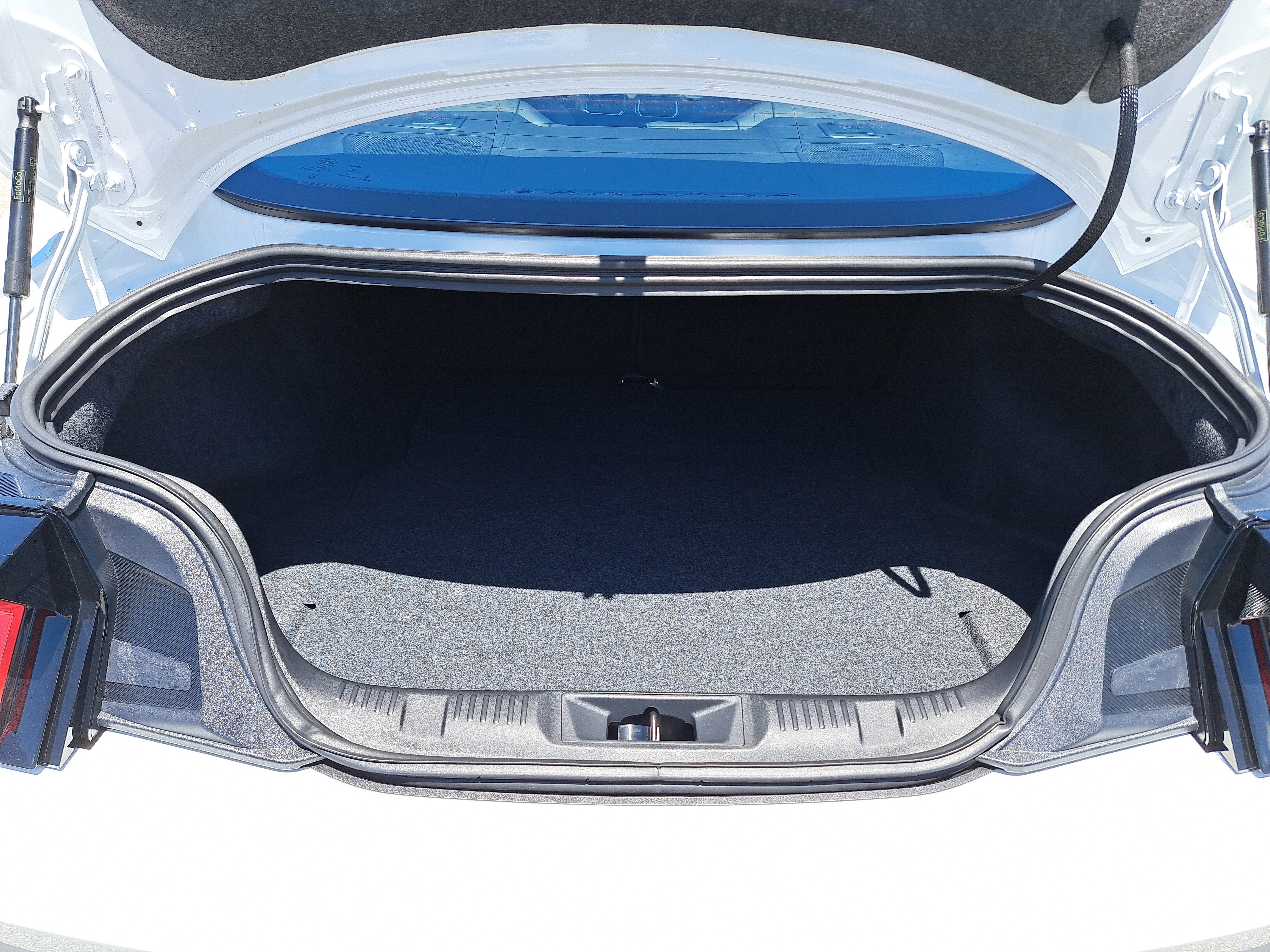 2025 Ford Mustang Premium