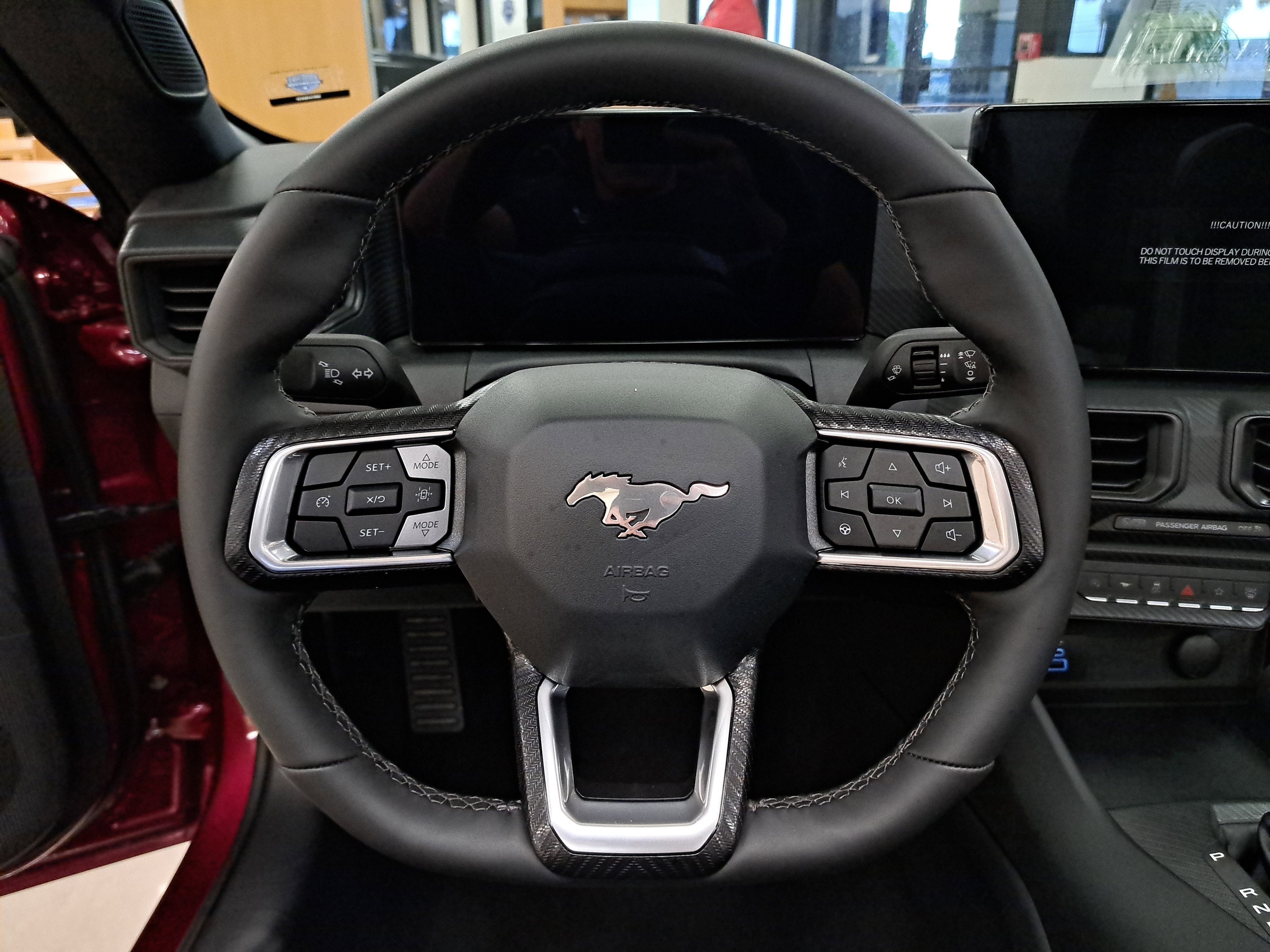 2025 Ford Mustang EcoBoost