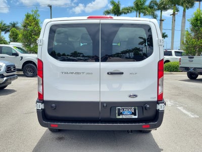 2024 Ford Transit Passenger Wagon XLT
