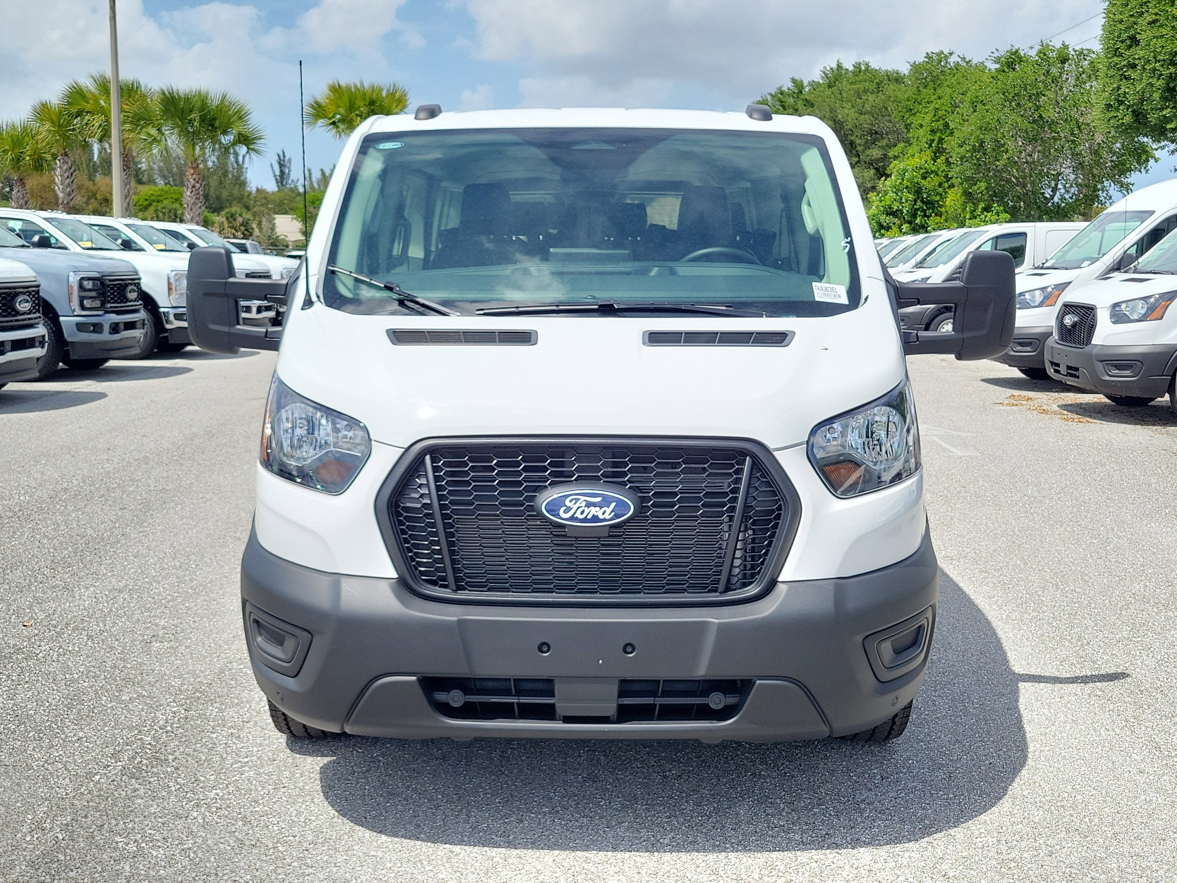 2026 Ford Transit Passenger Wagon Base