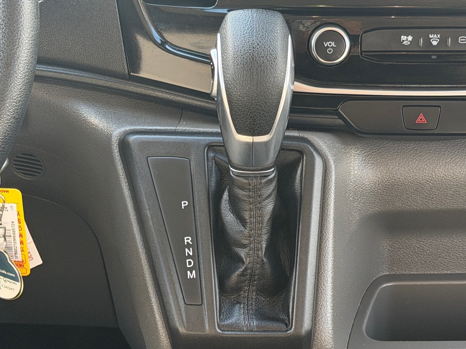 2024 Ford Transit Passenger Wagon XLT