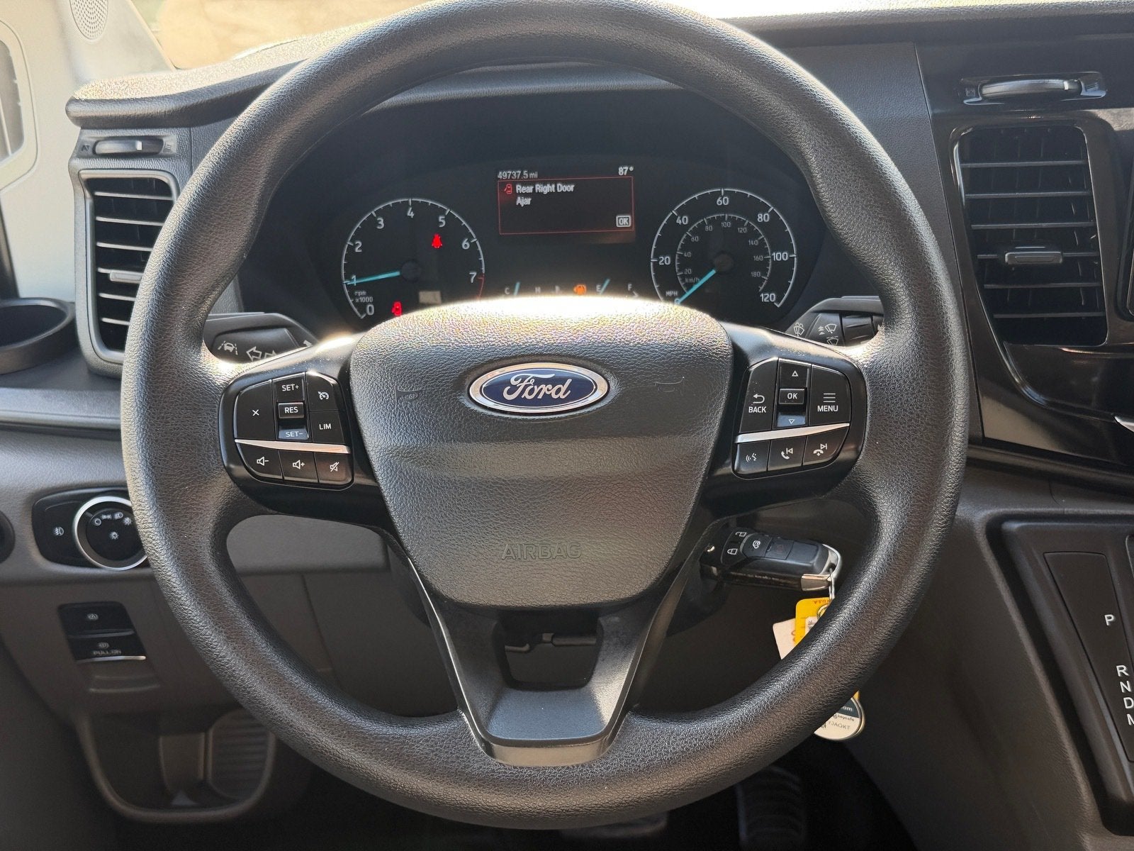2024 Ford Transit Passenger Wagon XLT