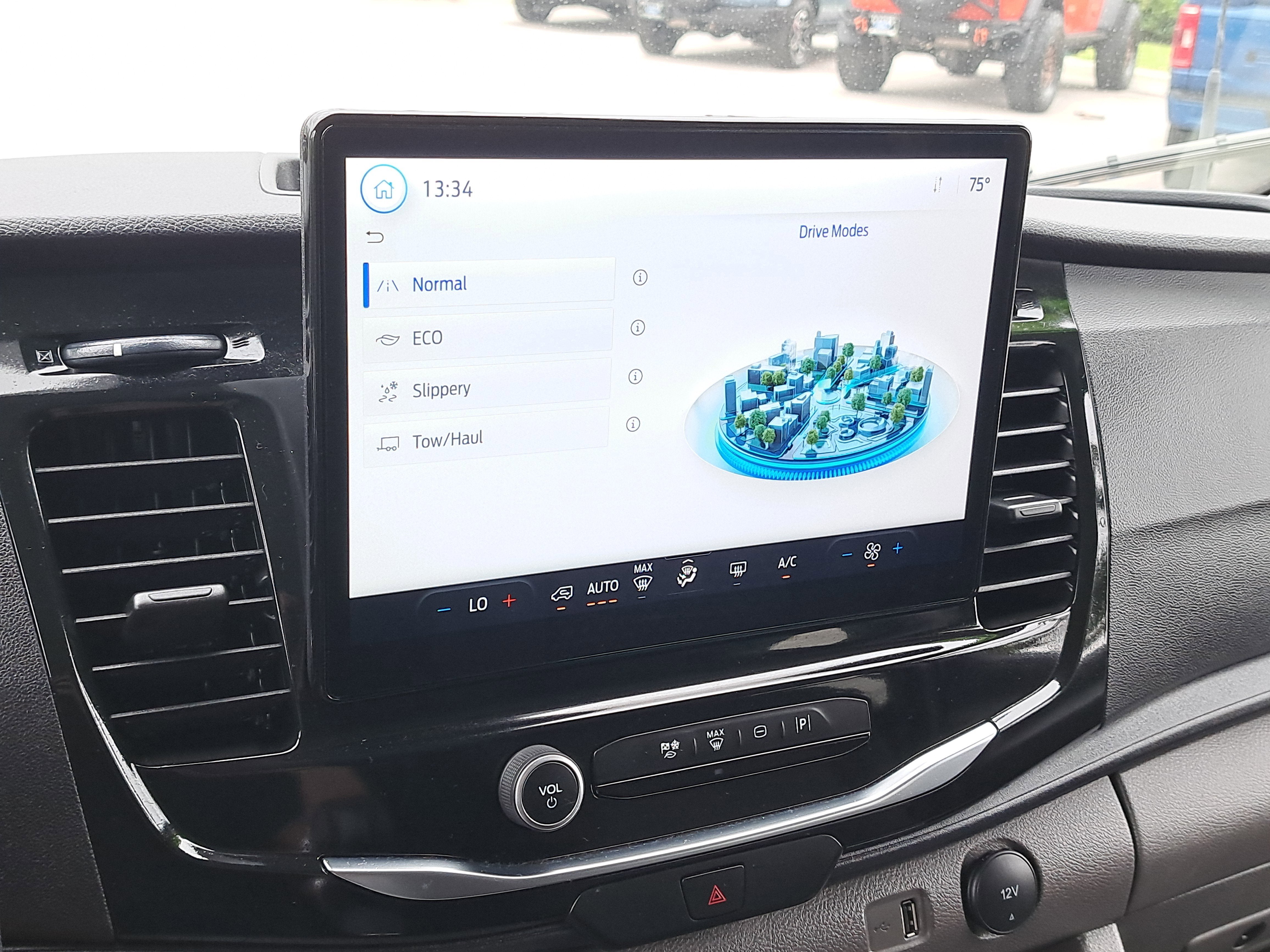 2023 Ford Transit Passenger Wagon XLT