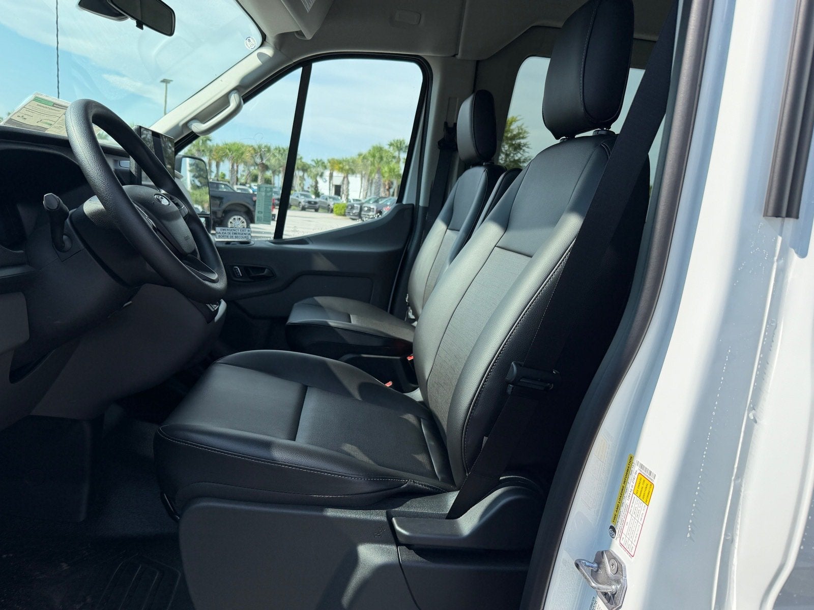 2027 Ford Transit Passenger Wagon XL