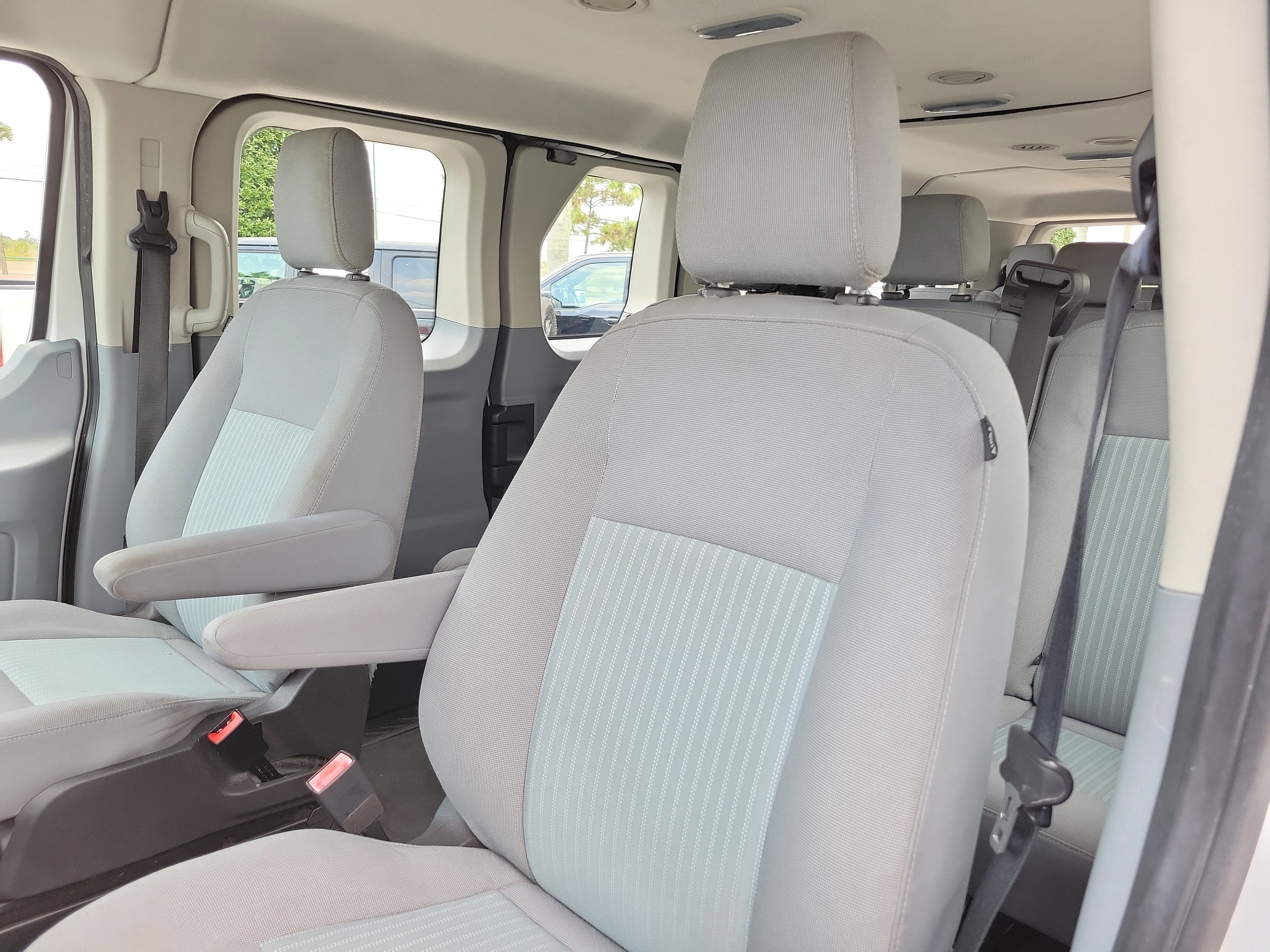 2017 Ford Transit Wagon XLT