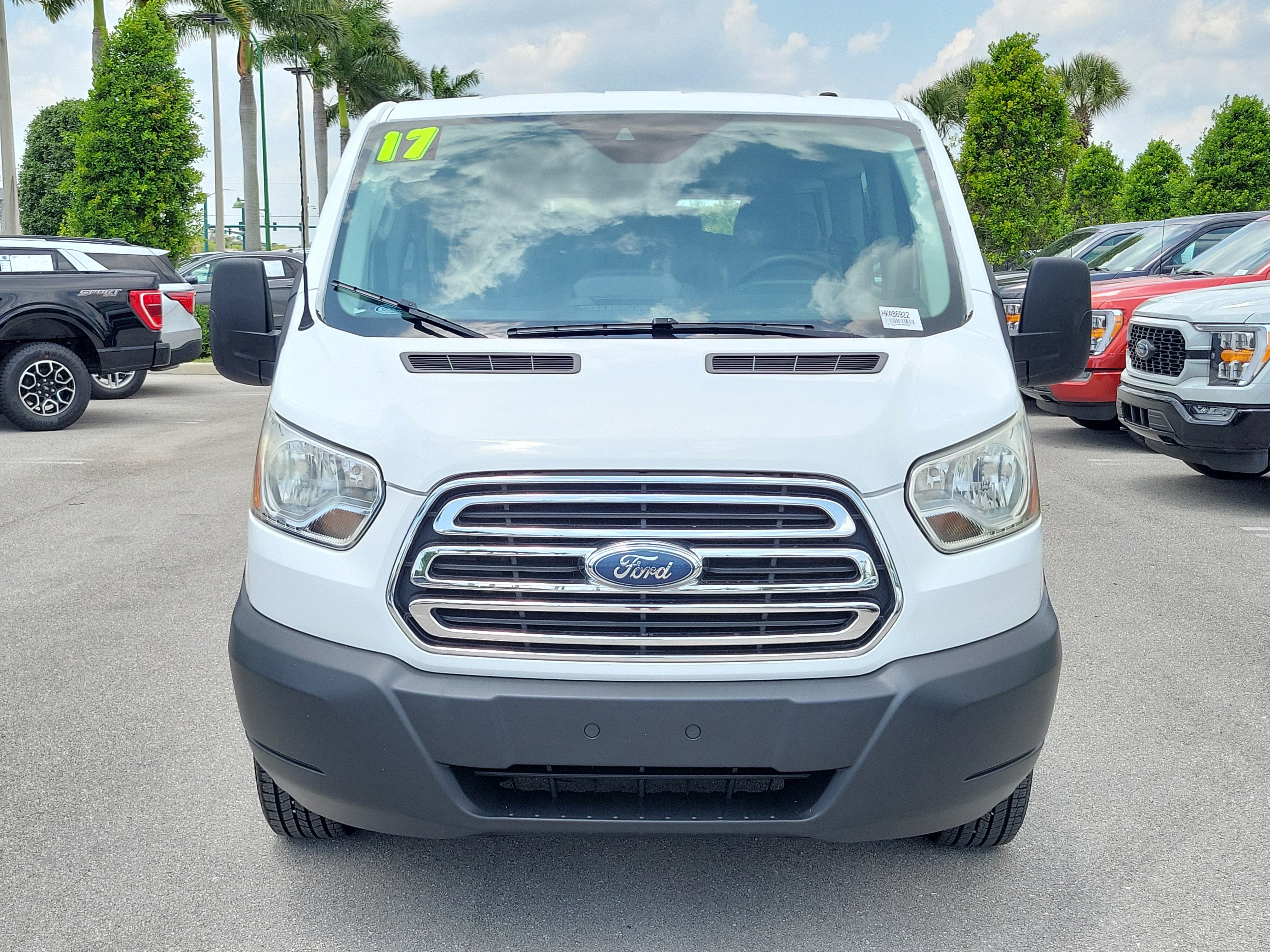2017 Ford Transit Wagon XLT