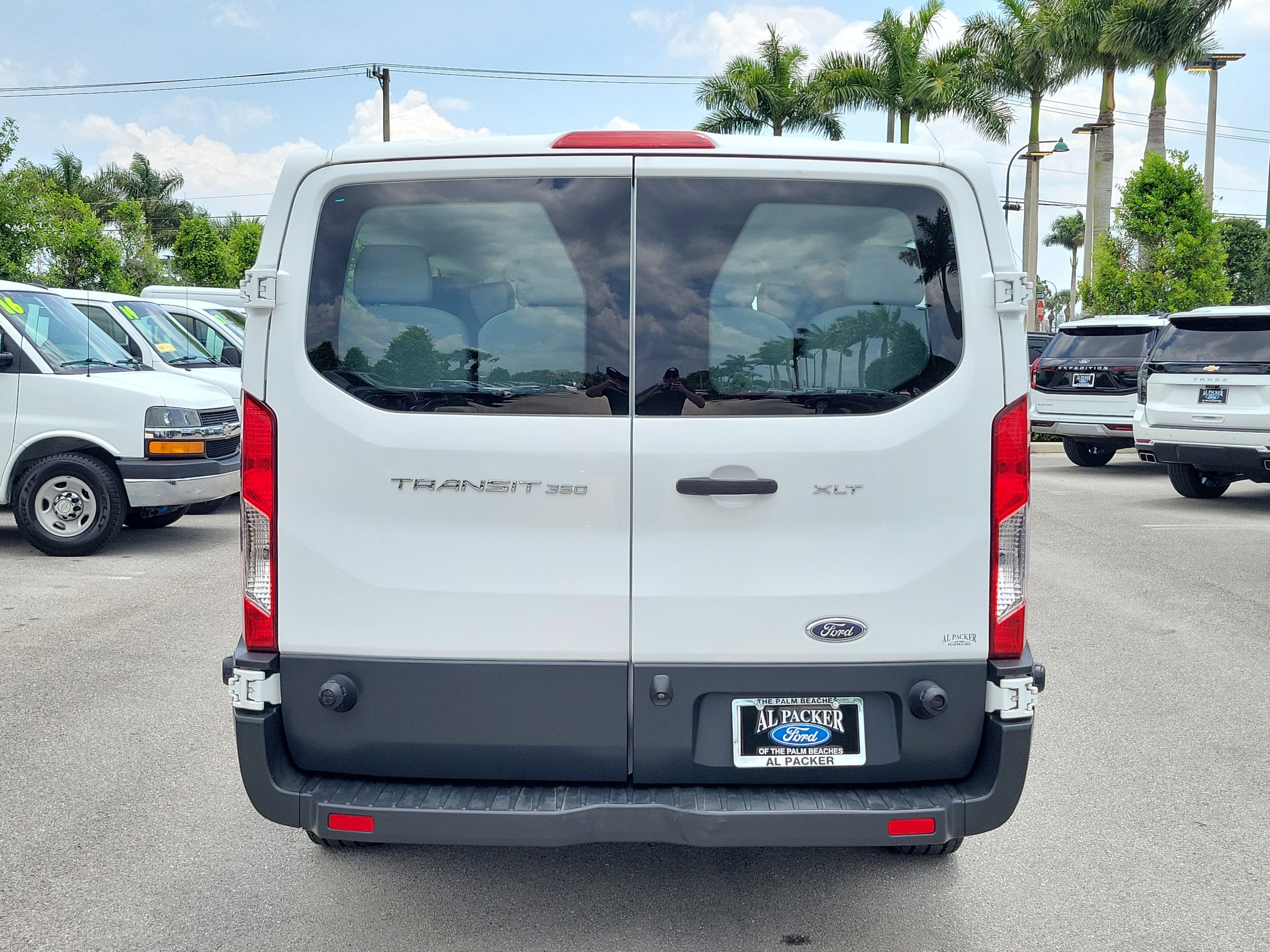 2017 Ford Transit Wagon XLT