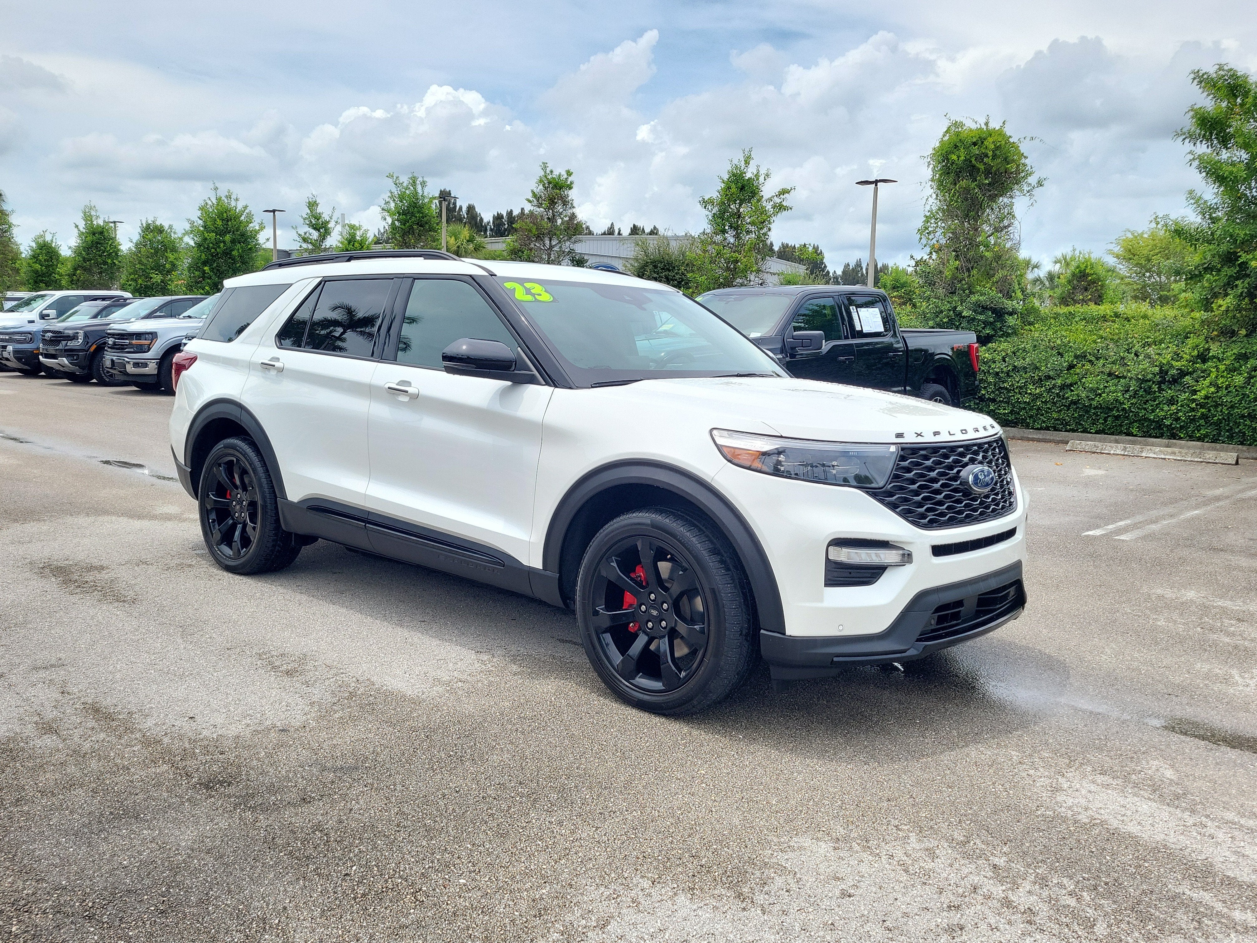 2023 Ford Explorer ST