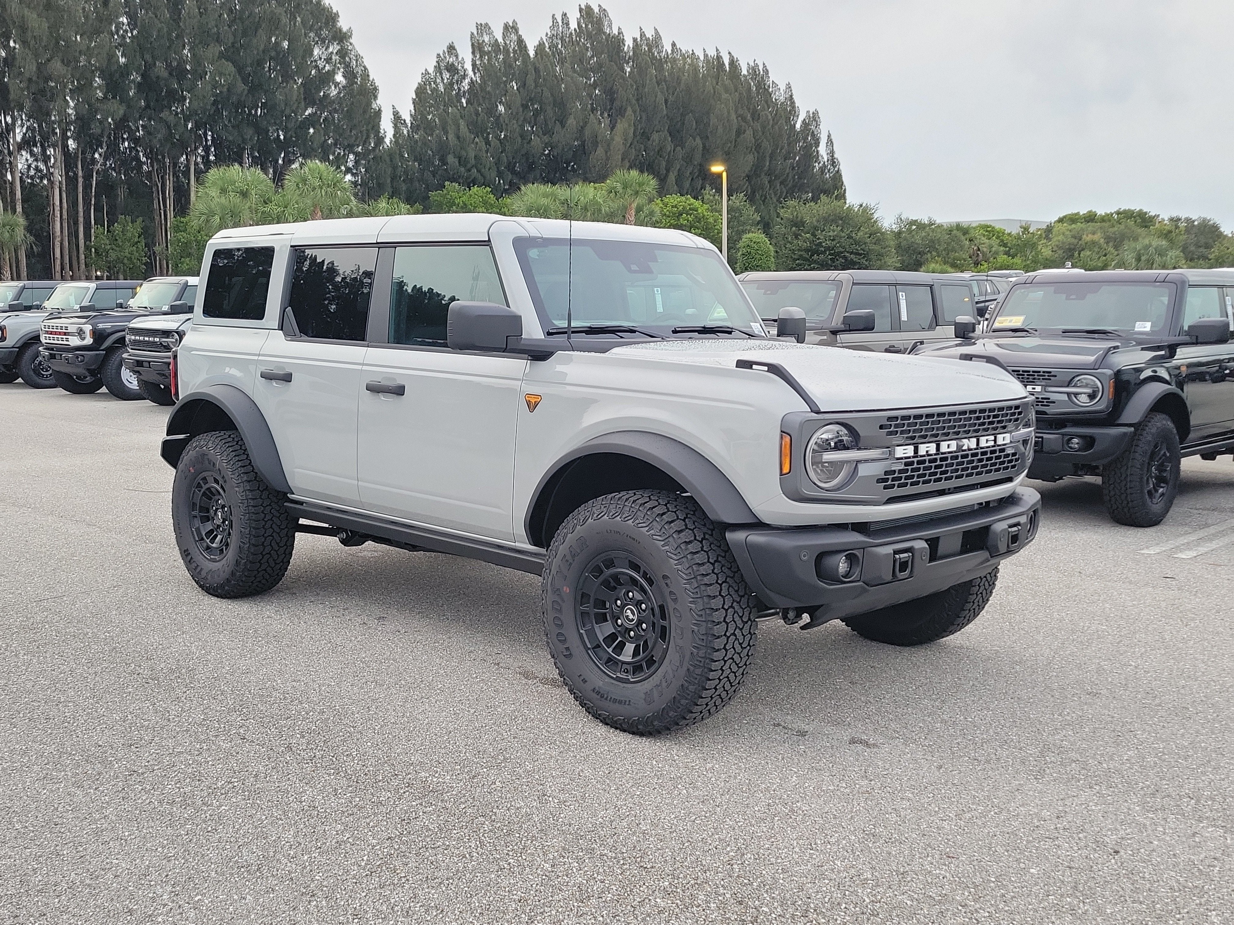 2026 Ford Bronco Badlands