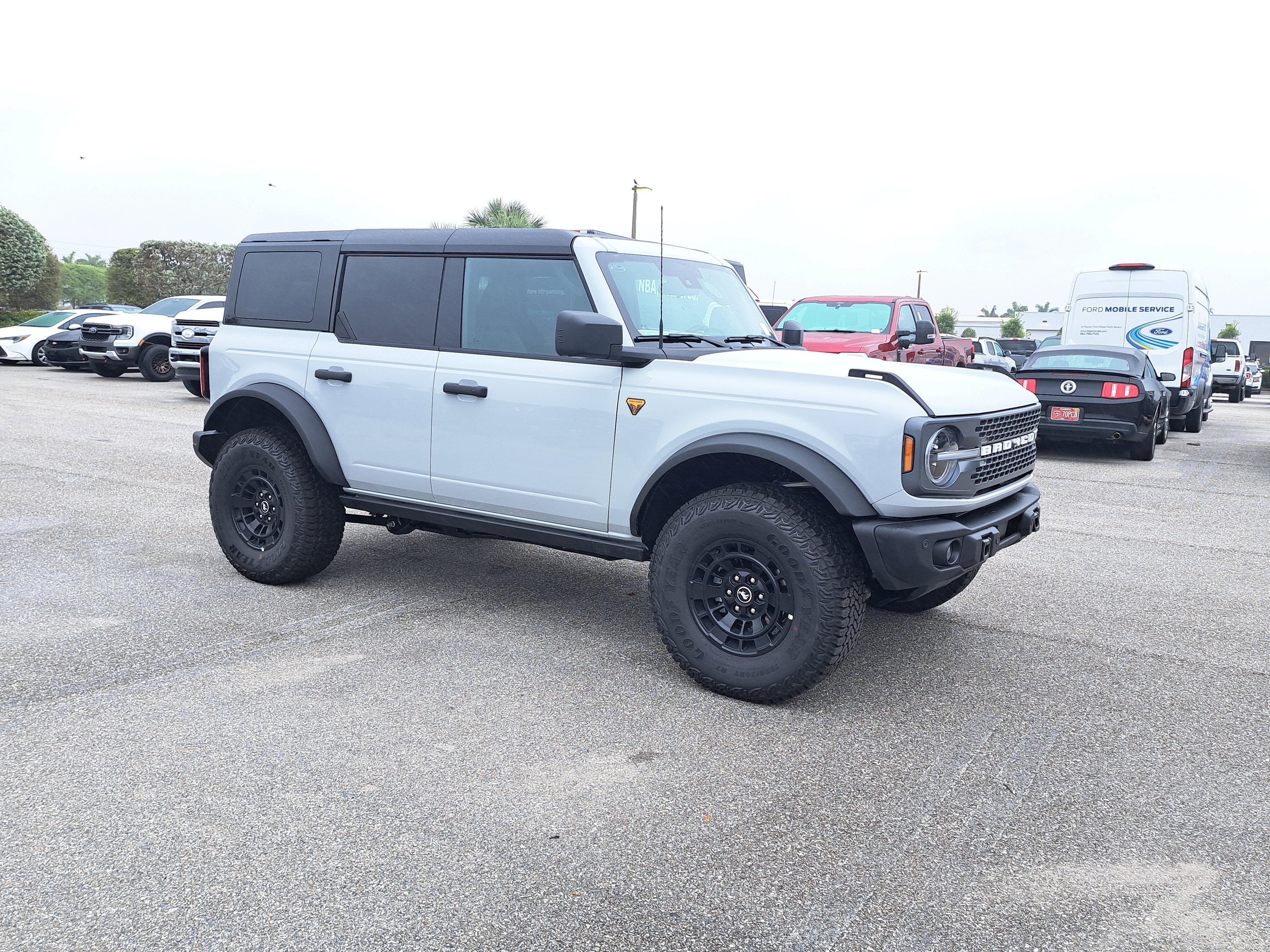 2026 Ford Bronco Badlands