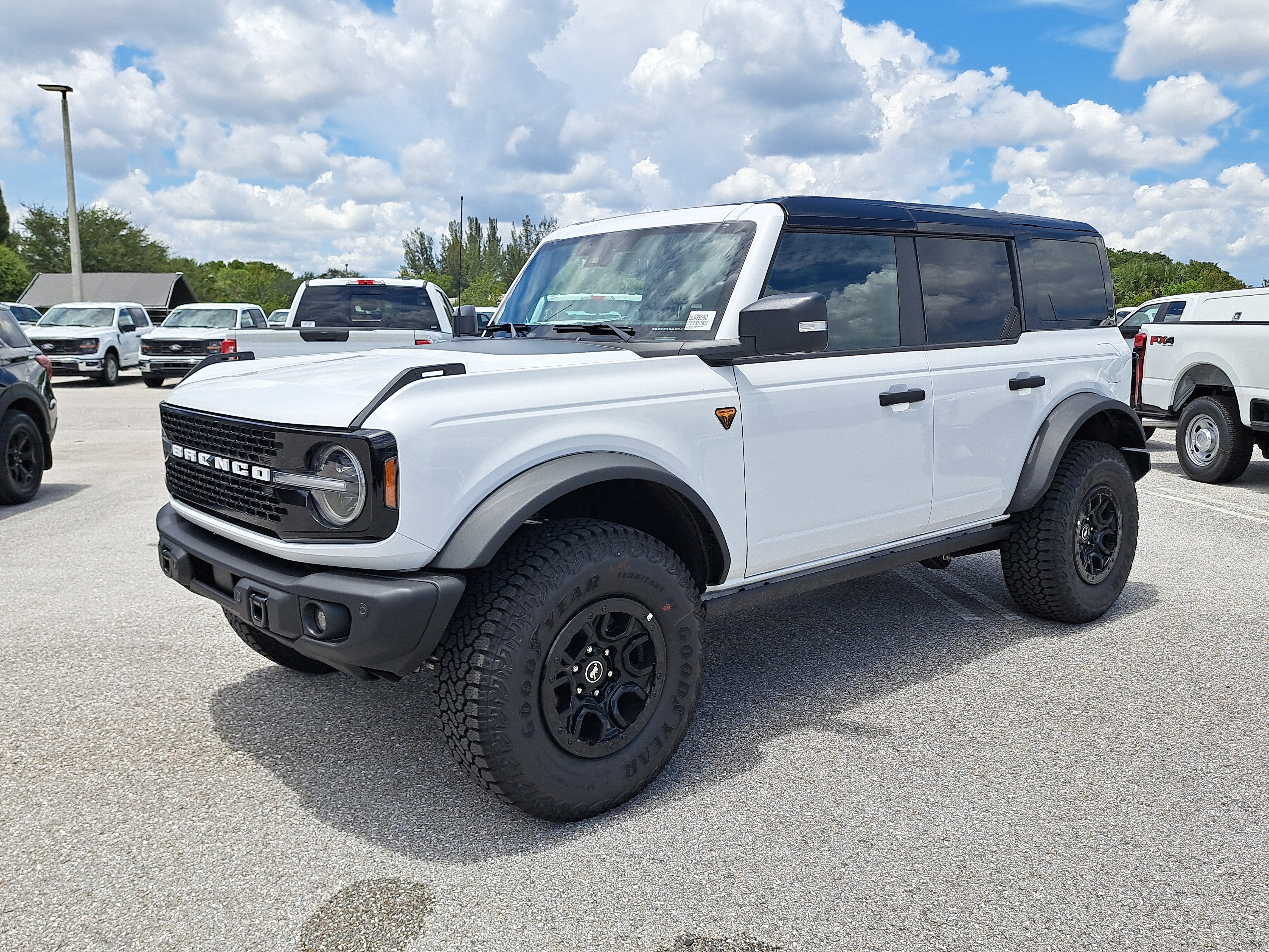 2025 Ford Bronco Badlands