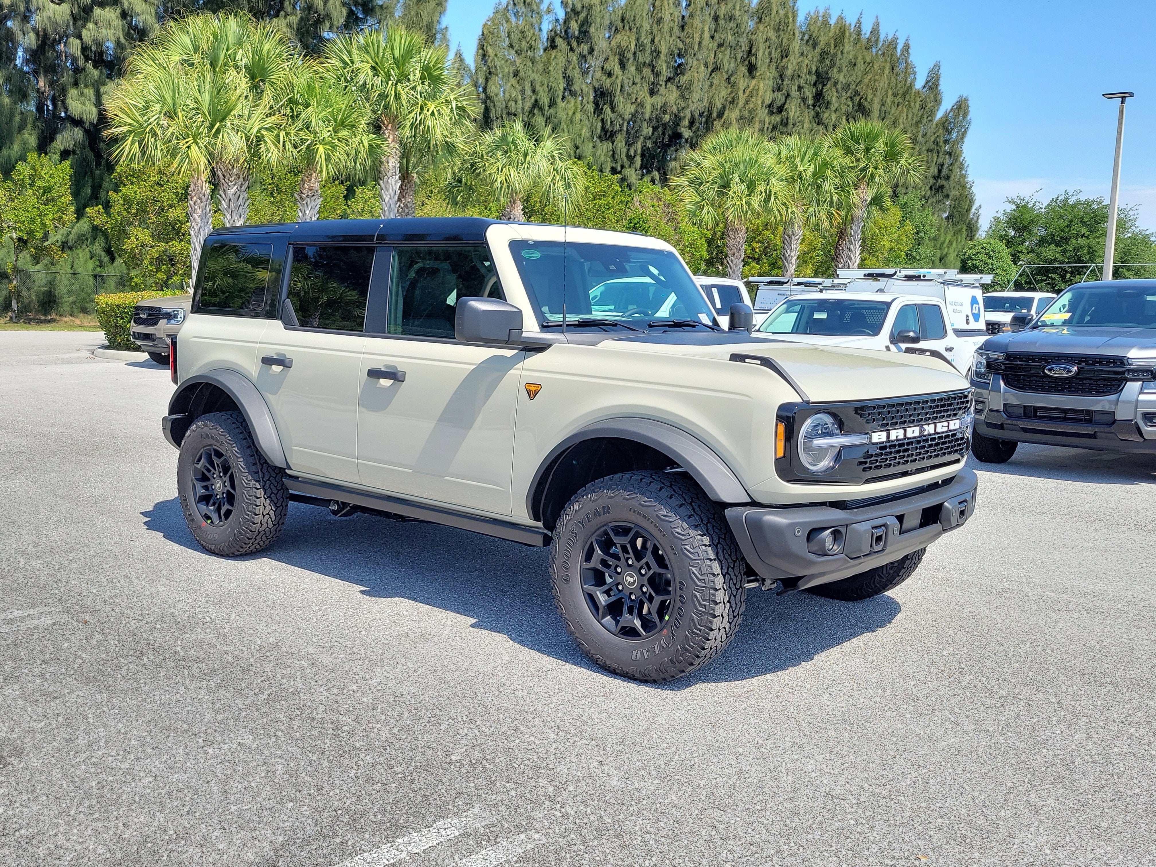 2026 Ford Bronco Badlands