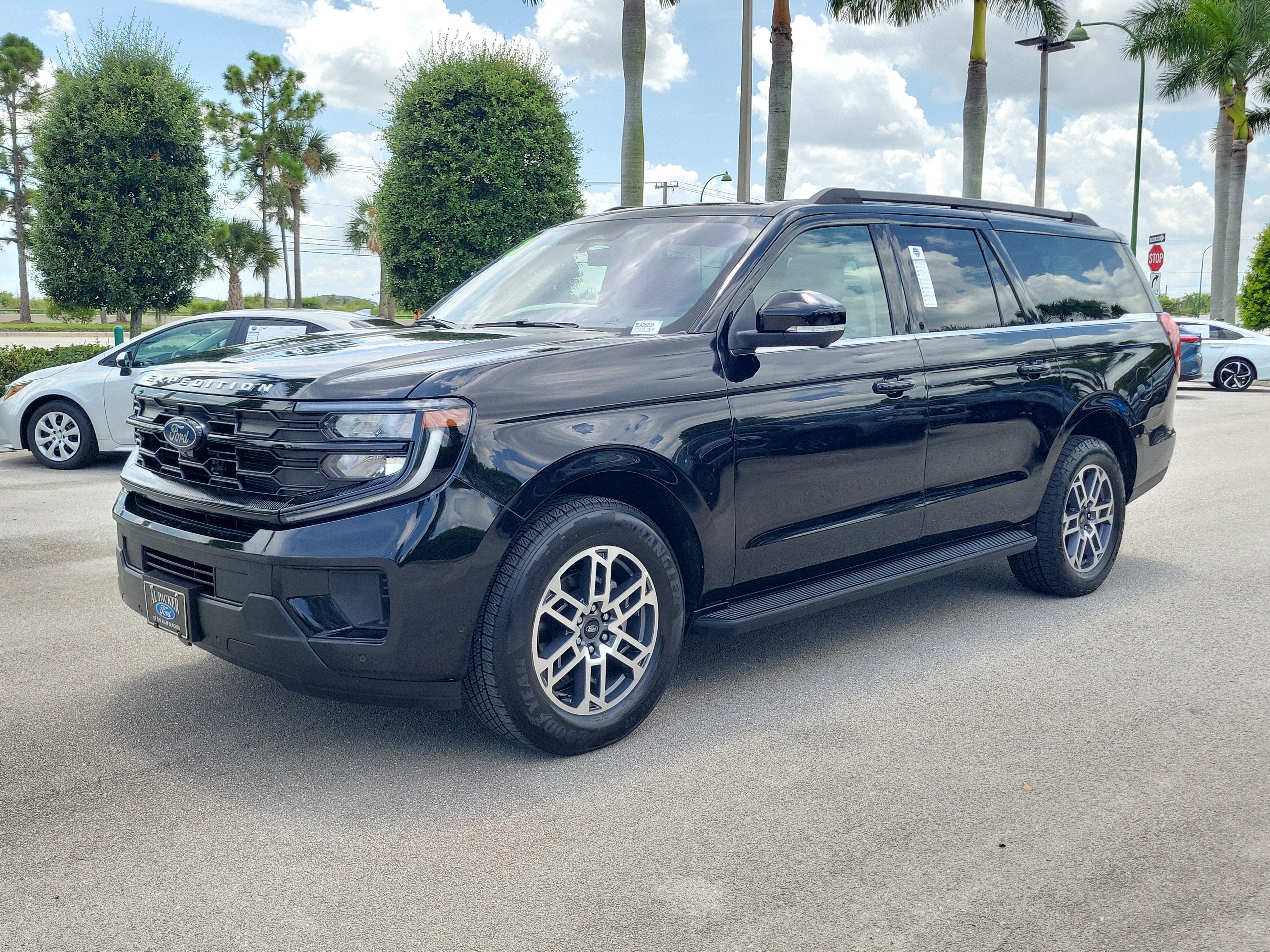 2025 Ford Expedition Max Active