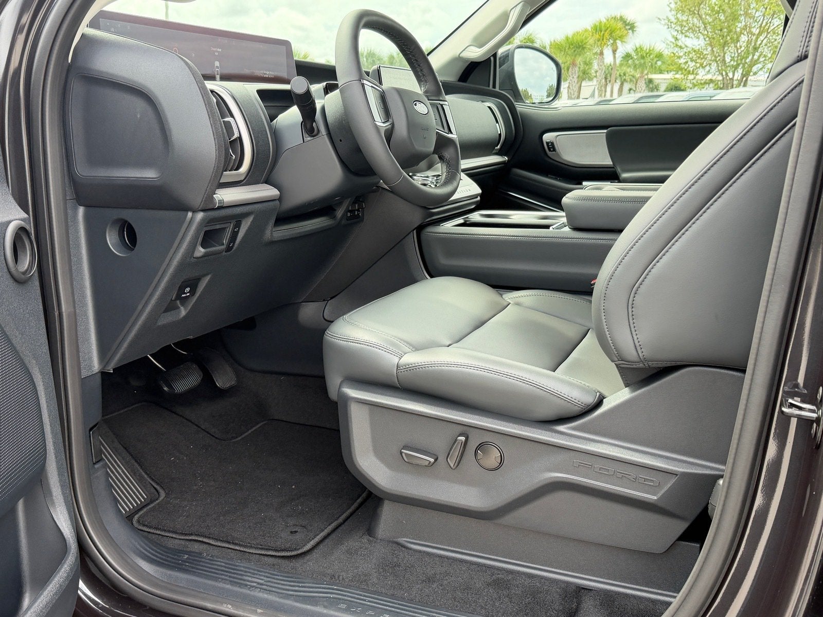 2027 Ford Expedition Max Active