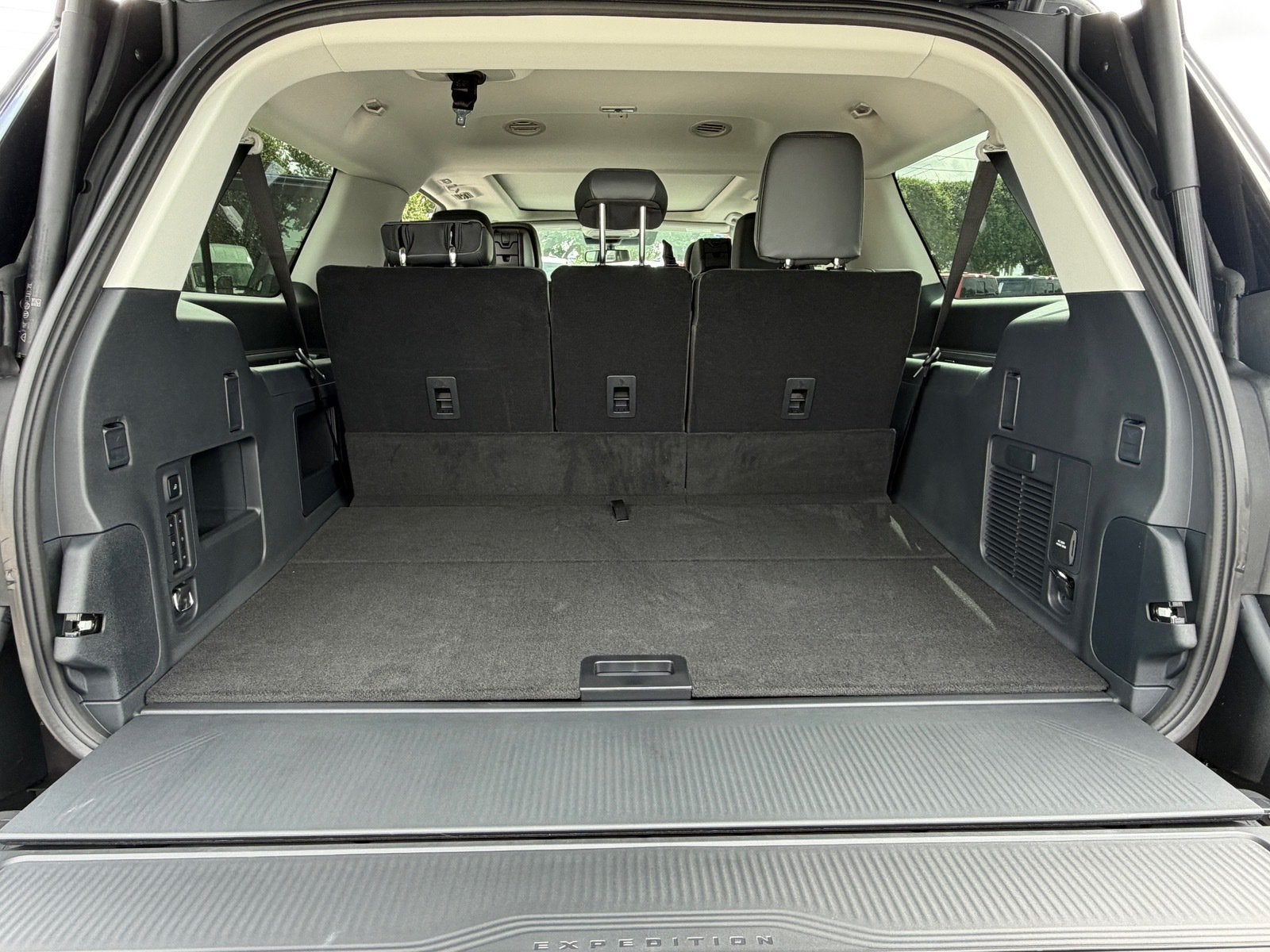 2027 Ford Expedition Max Active