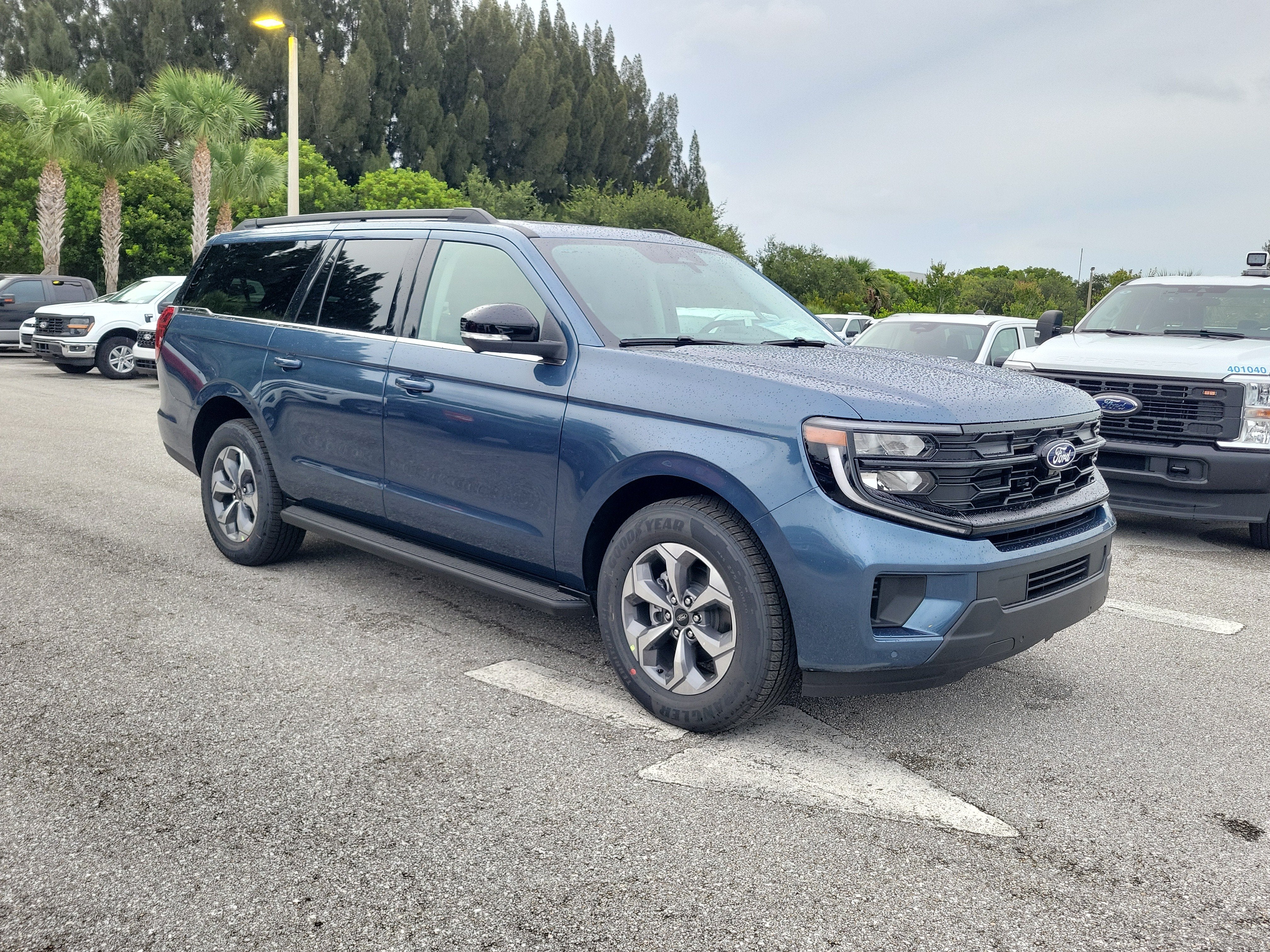 2027 Ford Expedition Max Active