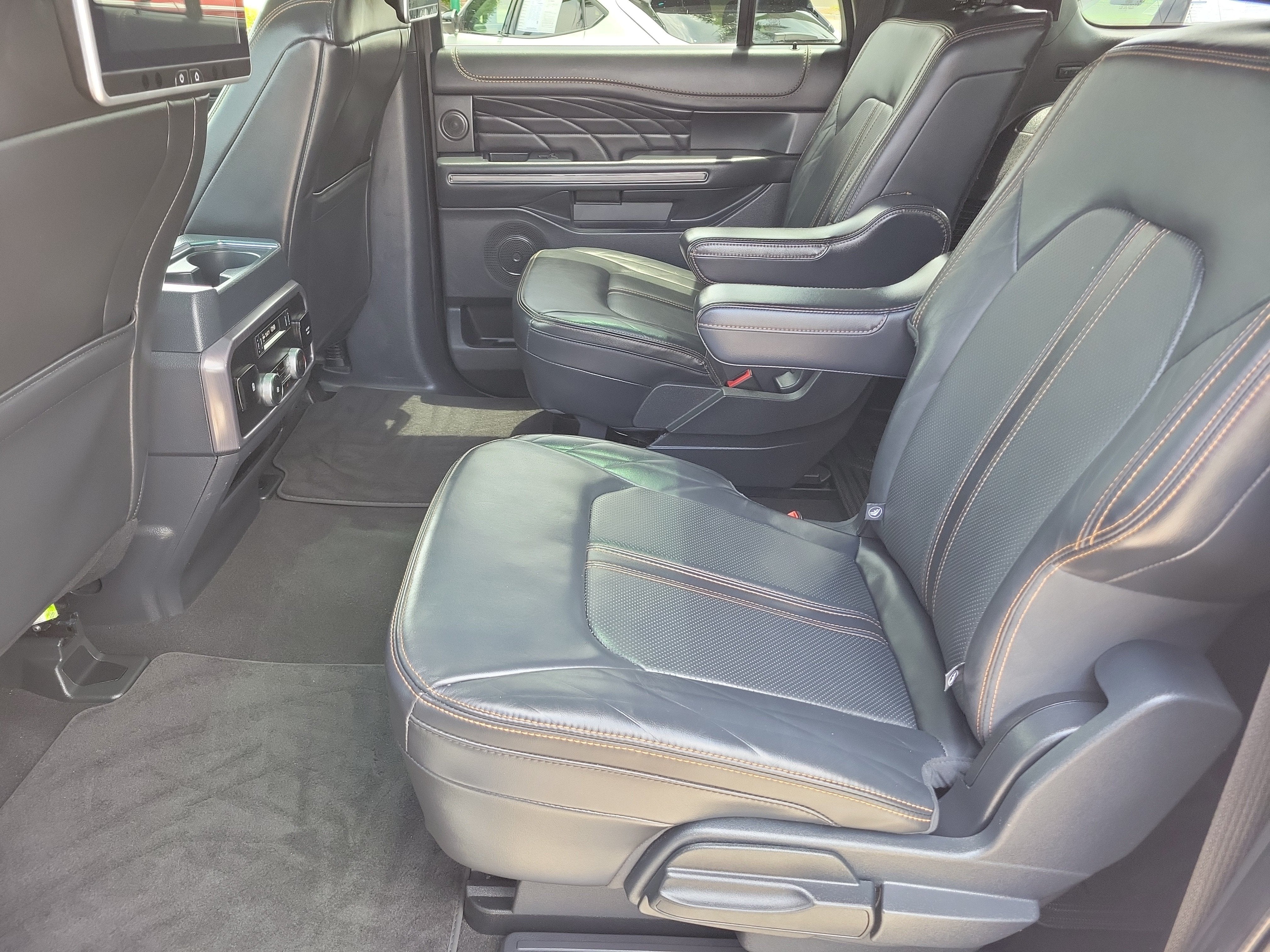 2023 Ford Expedition Max Platinum