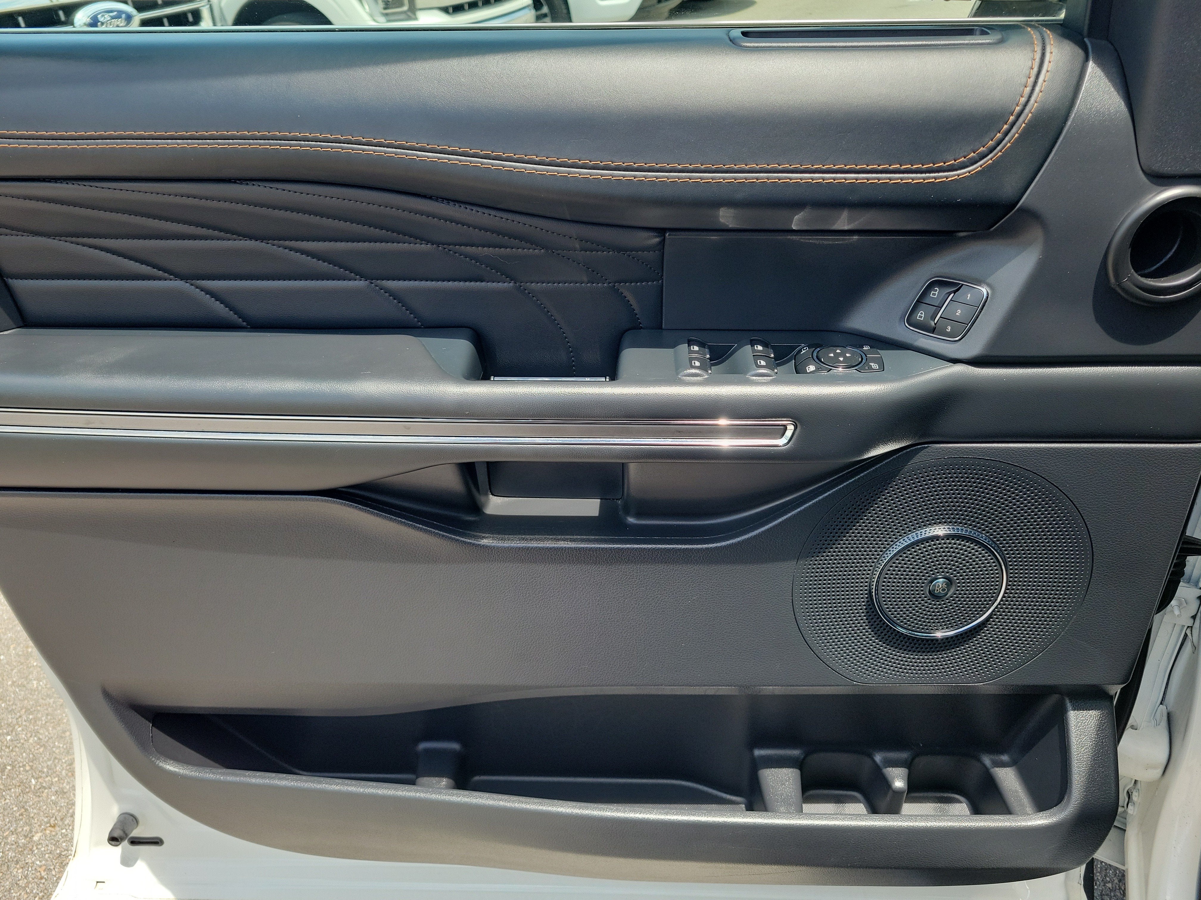 2023 Ford Expedition Max Platinum