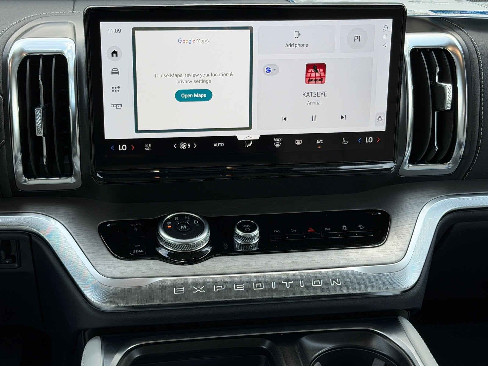 2027 Ford Expedition Max Platinum