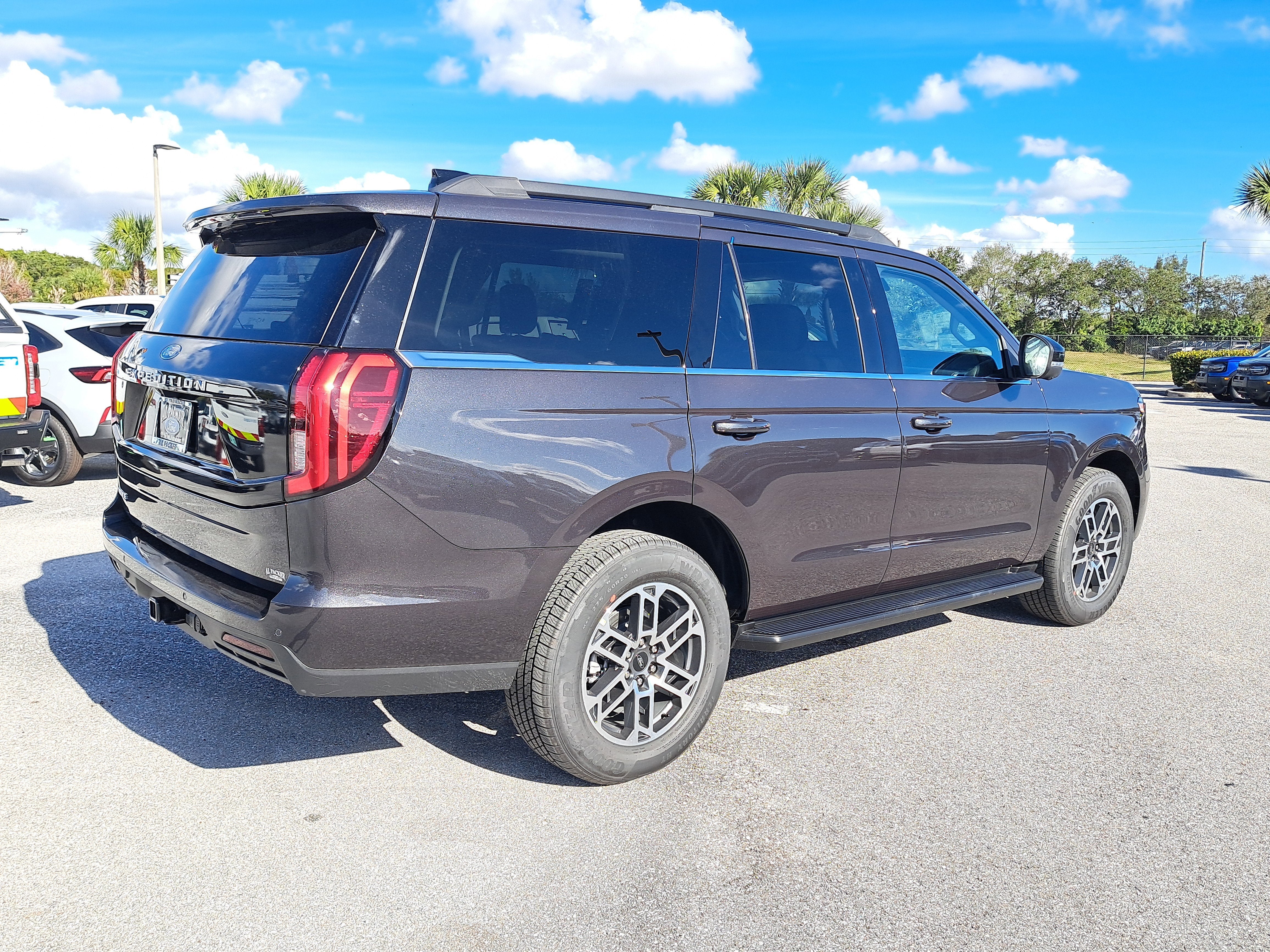 2026 Ford Expedition Active