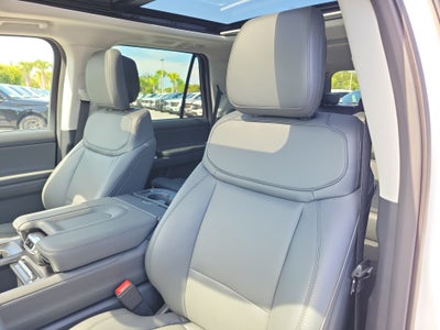 2027 Ford Expedition Active