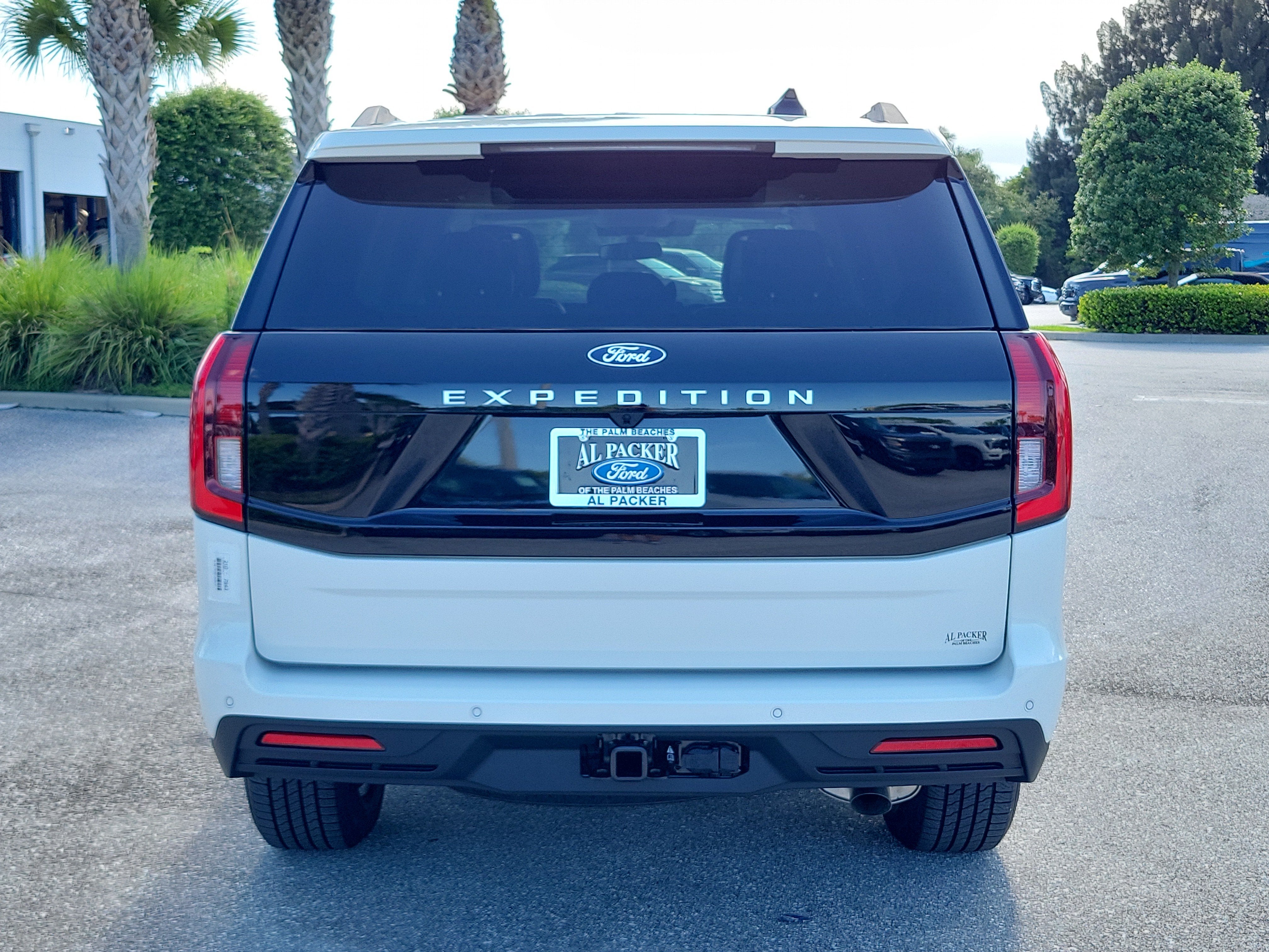 2027 Ford Expedition Active