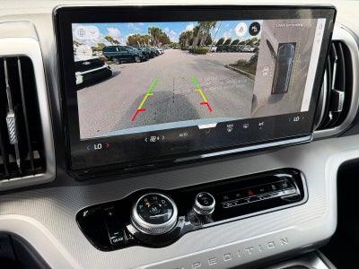 2027 Ford Expedition Active