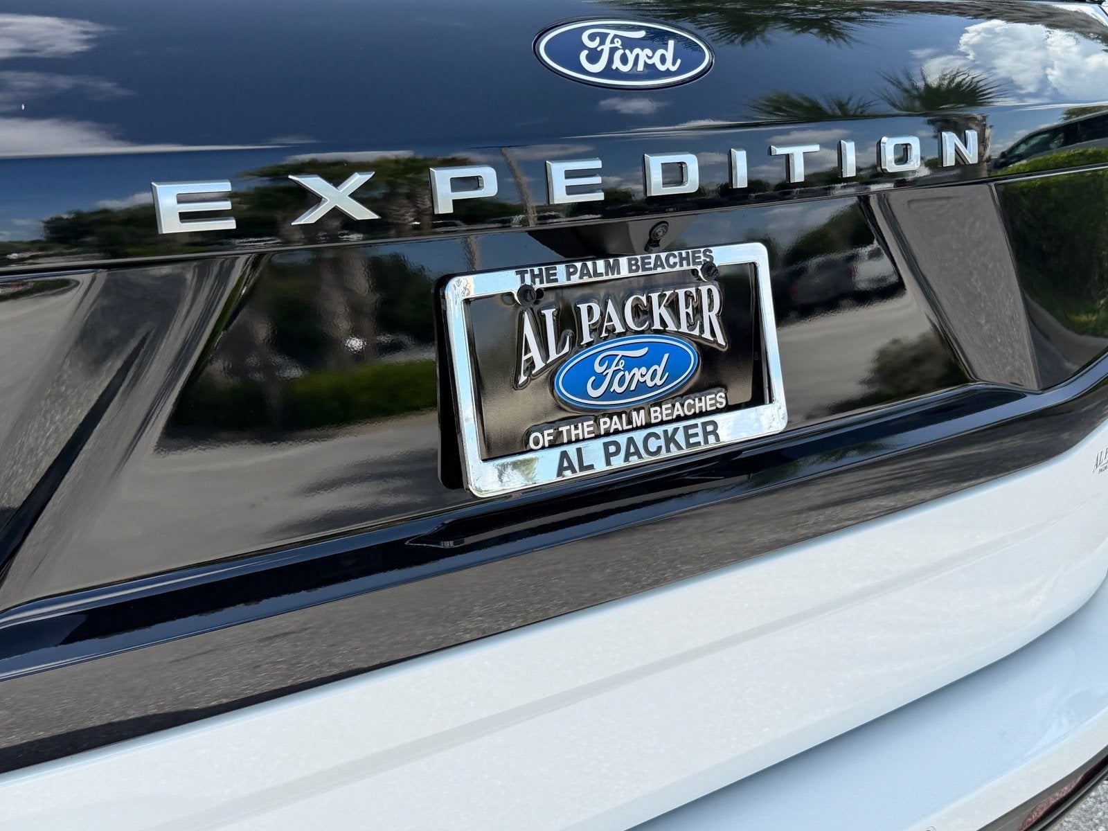 2027 Ford Expedition Active
