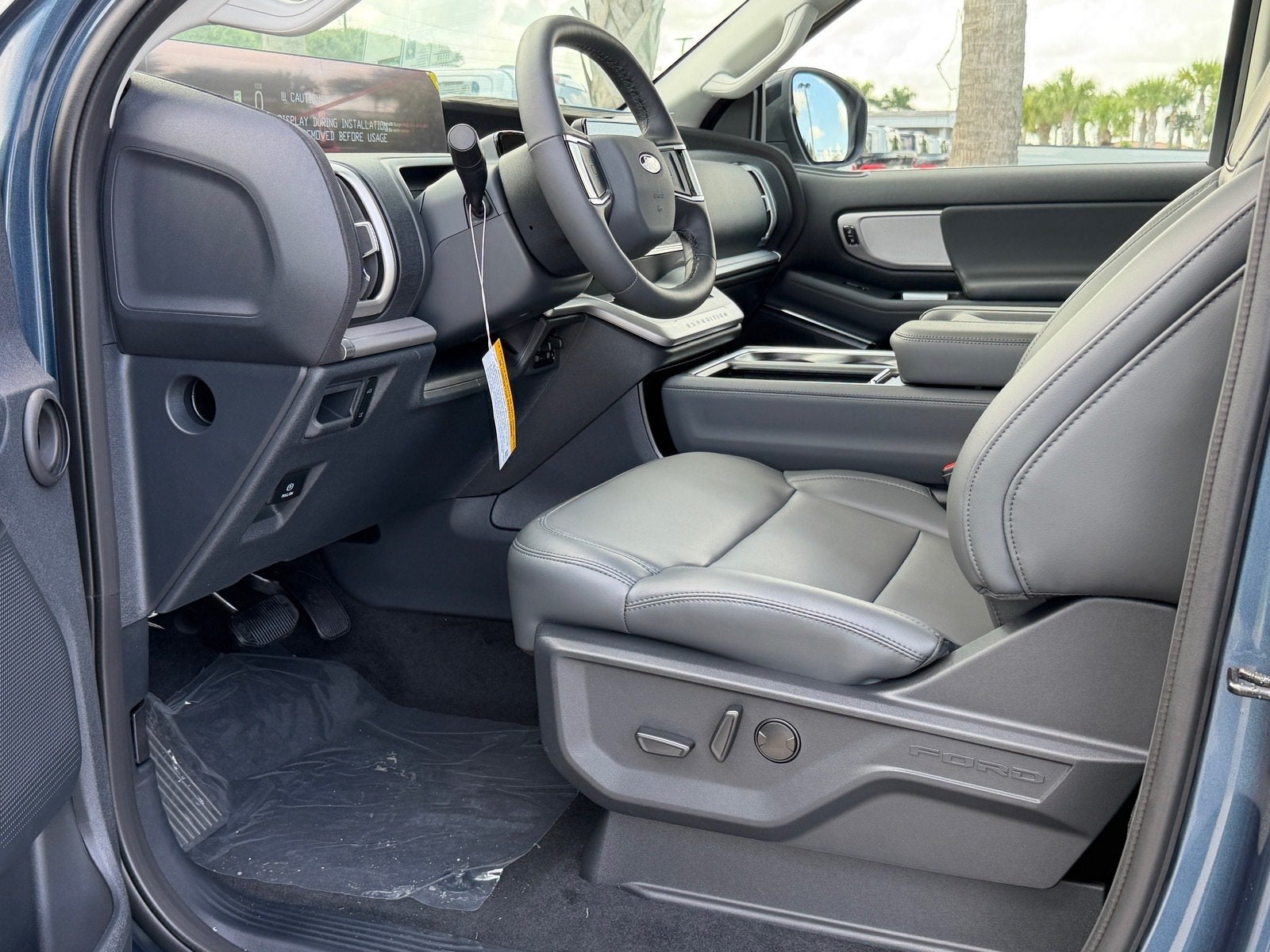 2027 Ford Expedition Active