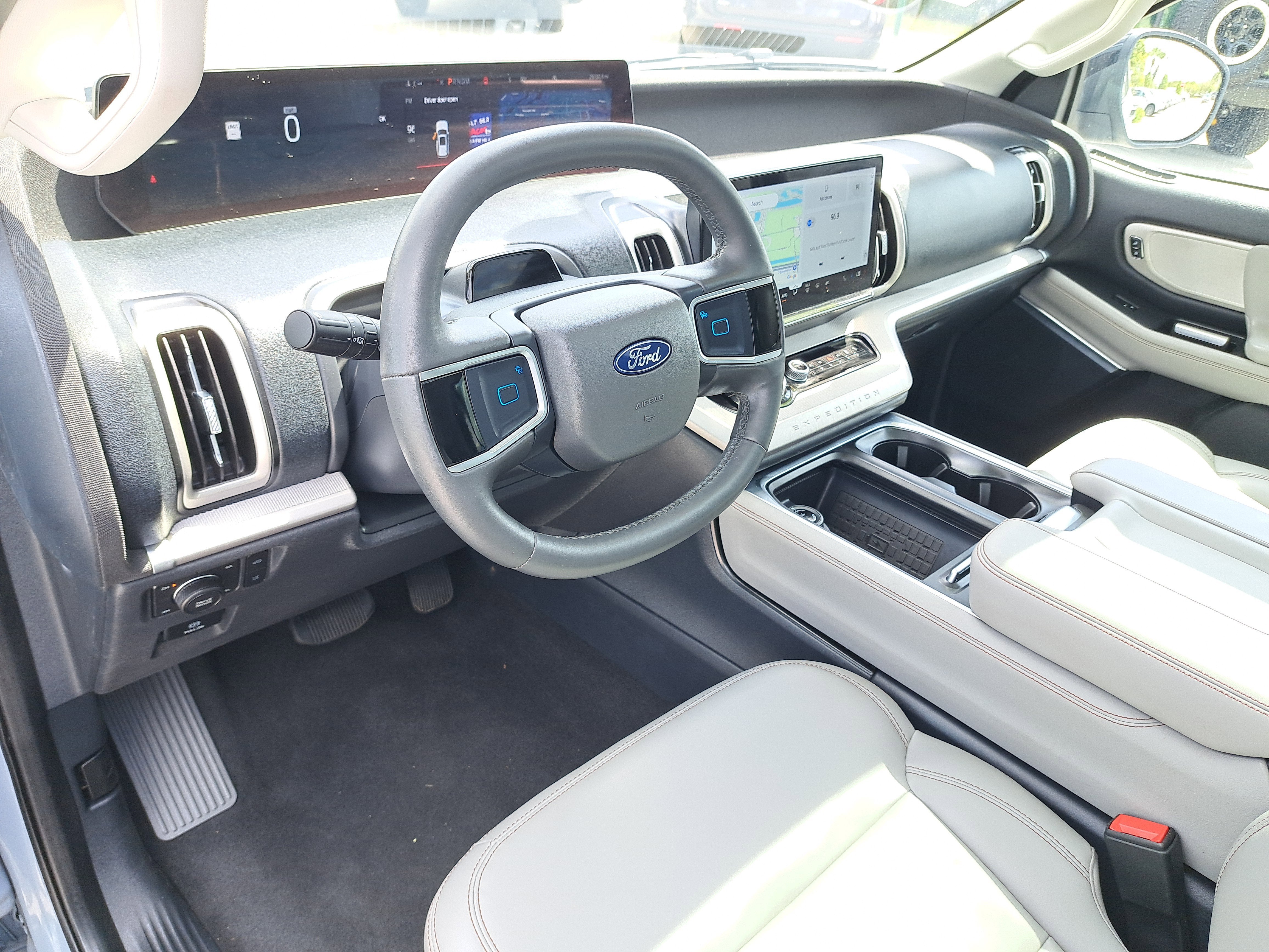 2025 Ford Expedition Active