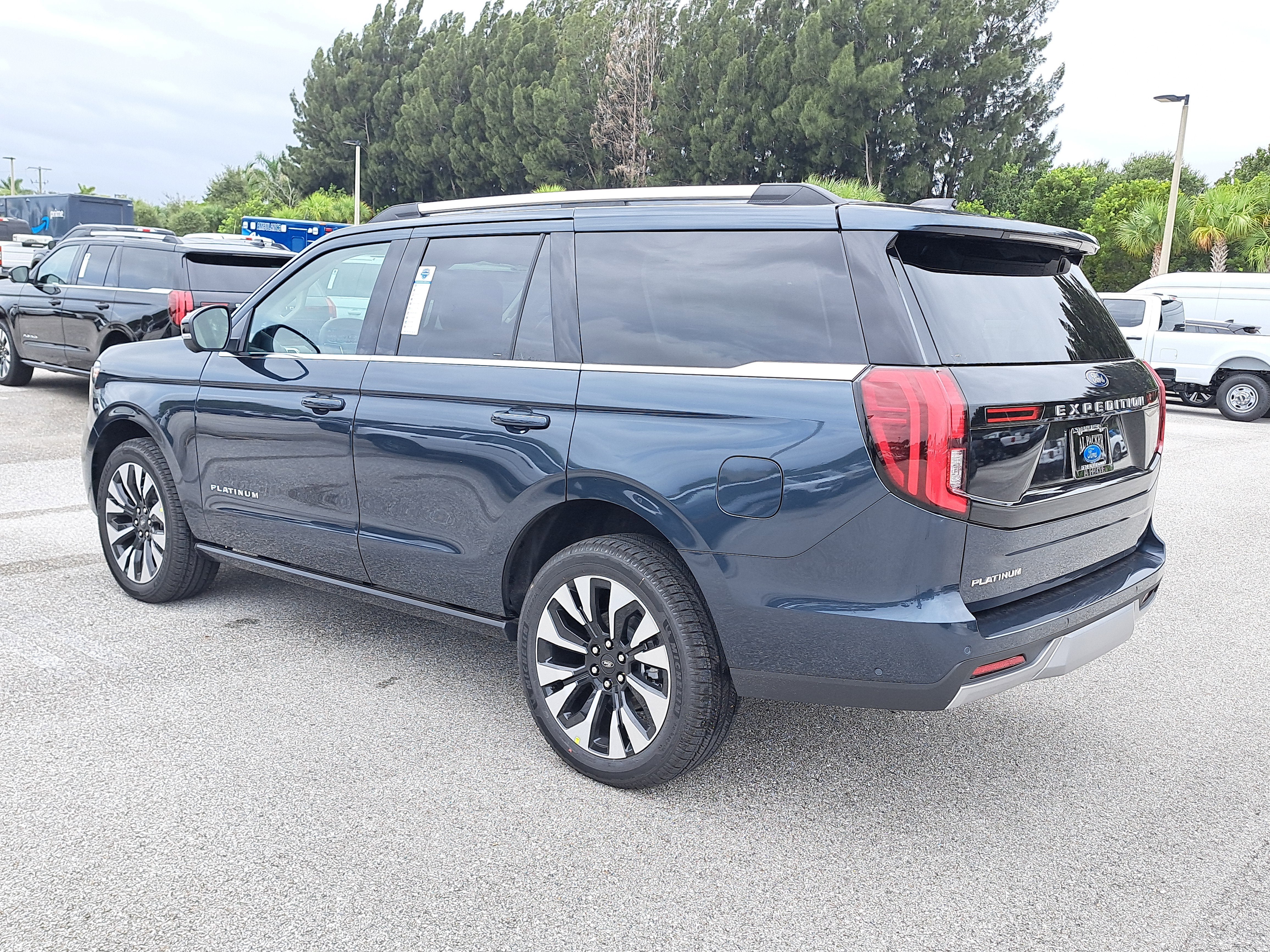 2025 Ford Expedition Platinum