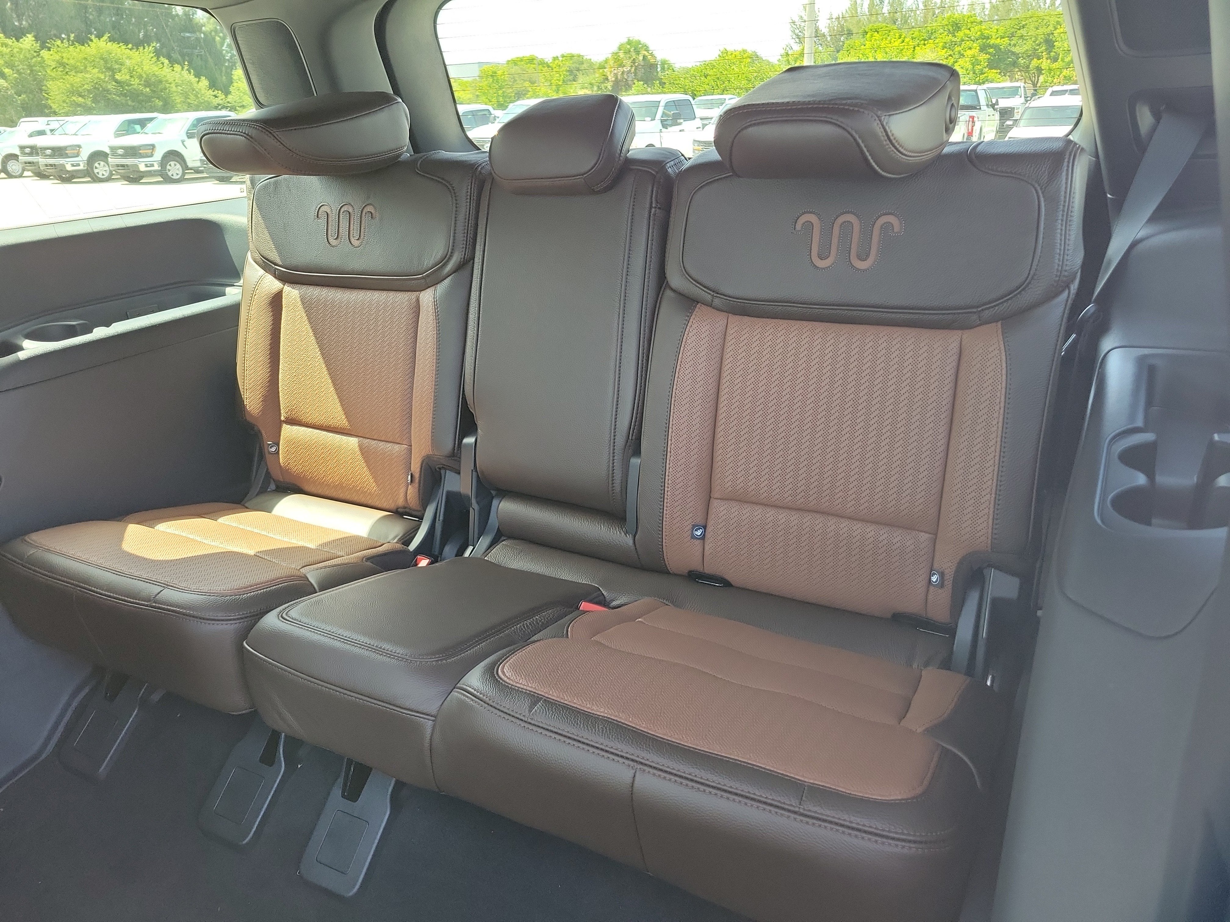 2027 Ford Expedition King Ranch