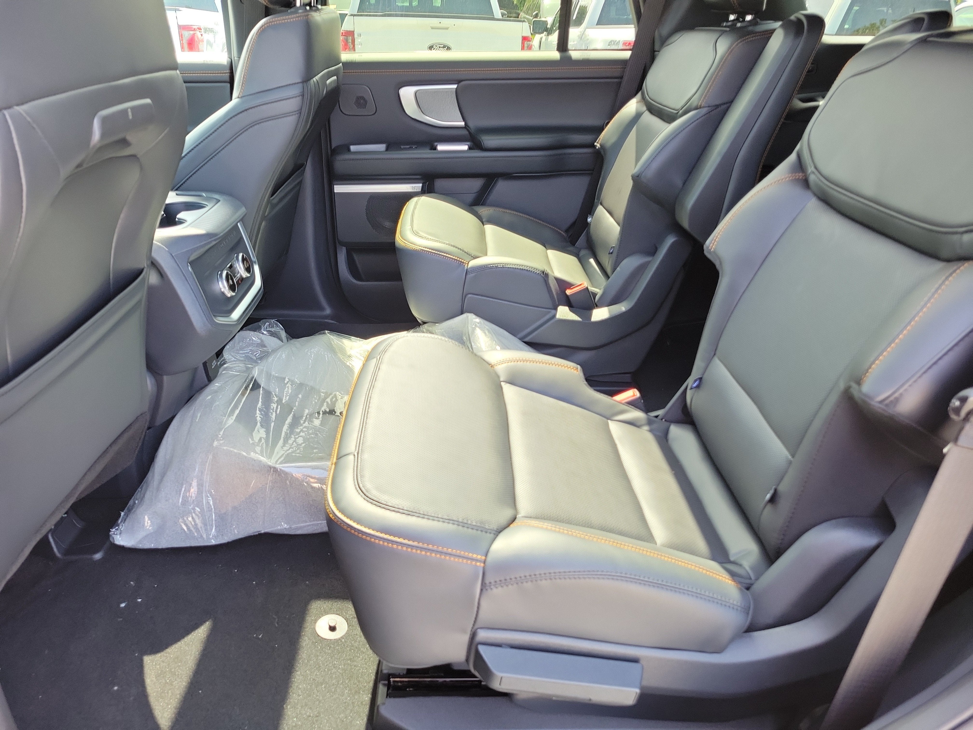 2027 Ford Expedition Tremor