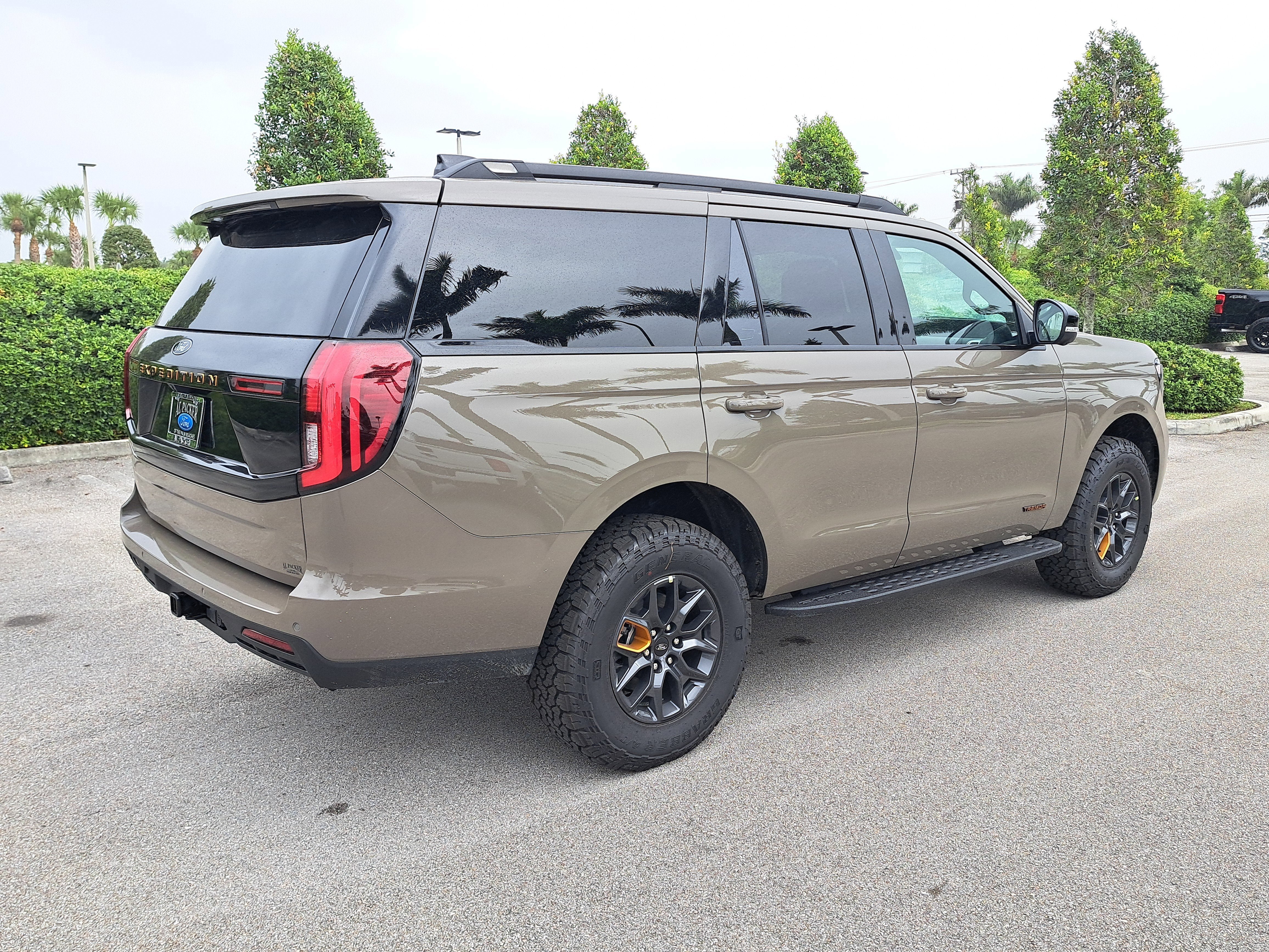 2026 Ford Expedition Tremor