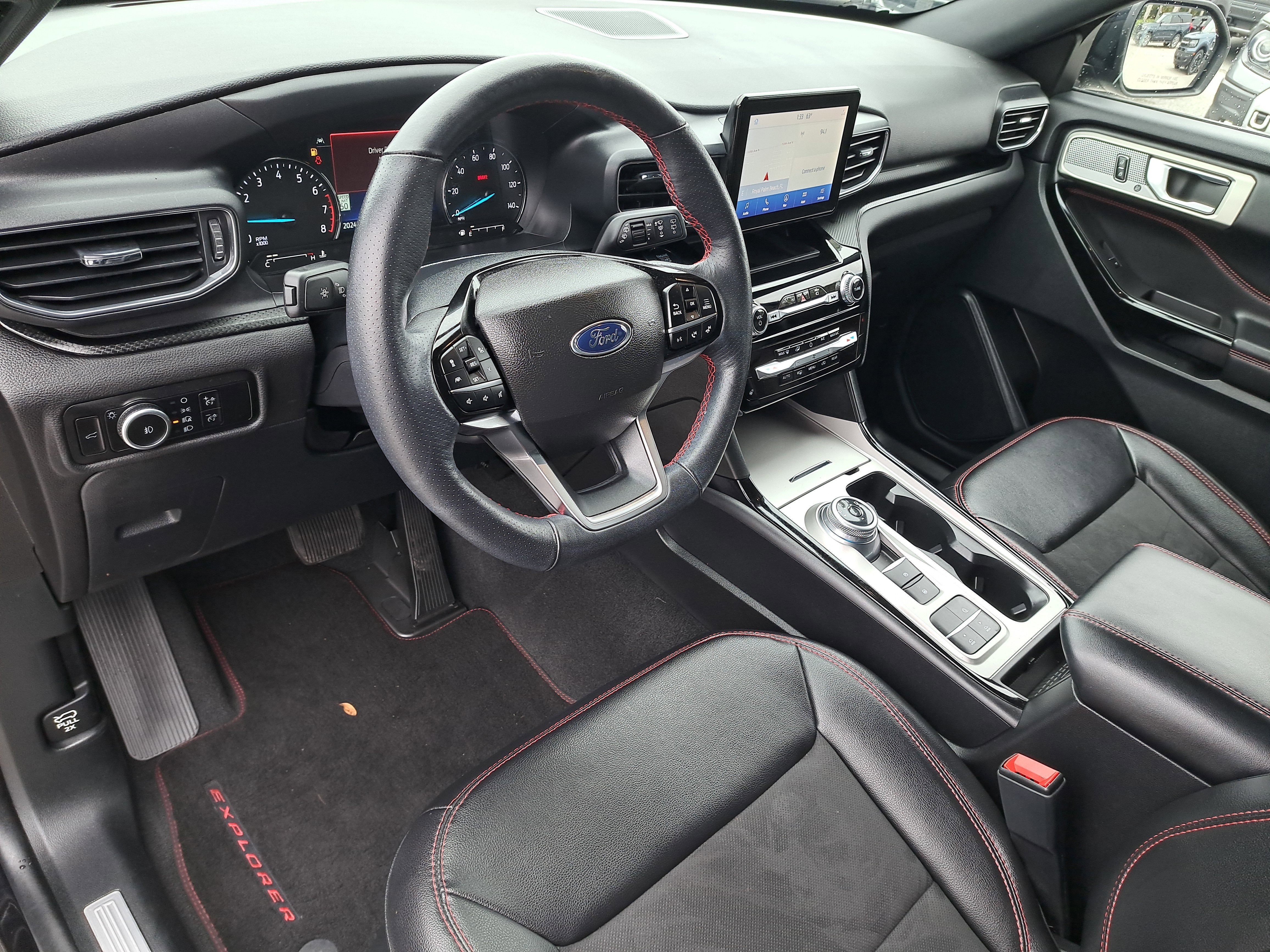 2023 Ford Explorer ST-Line