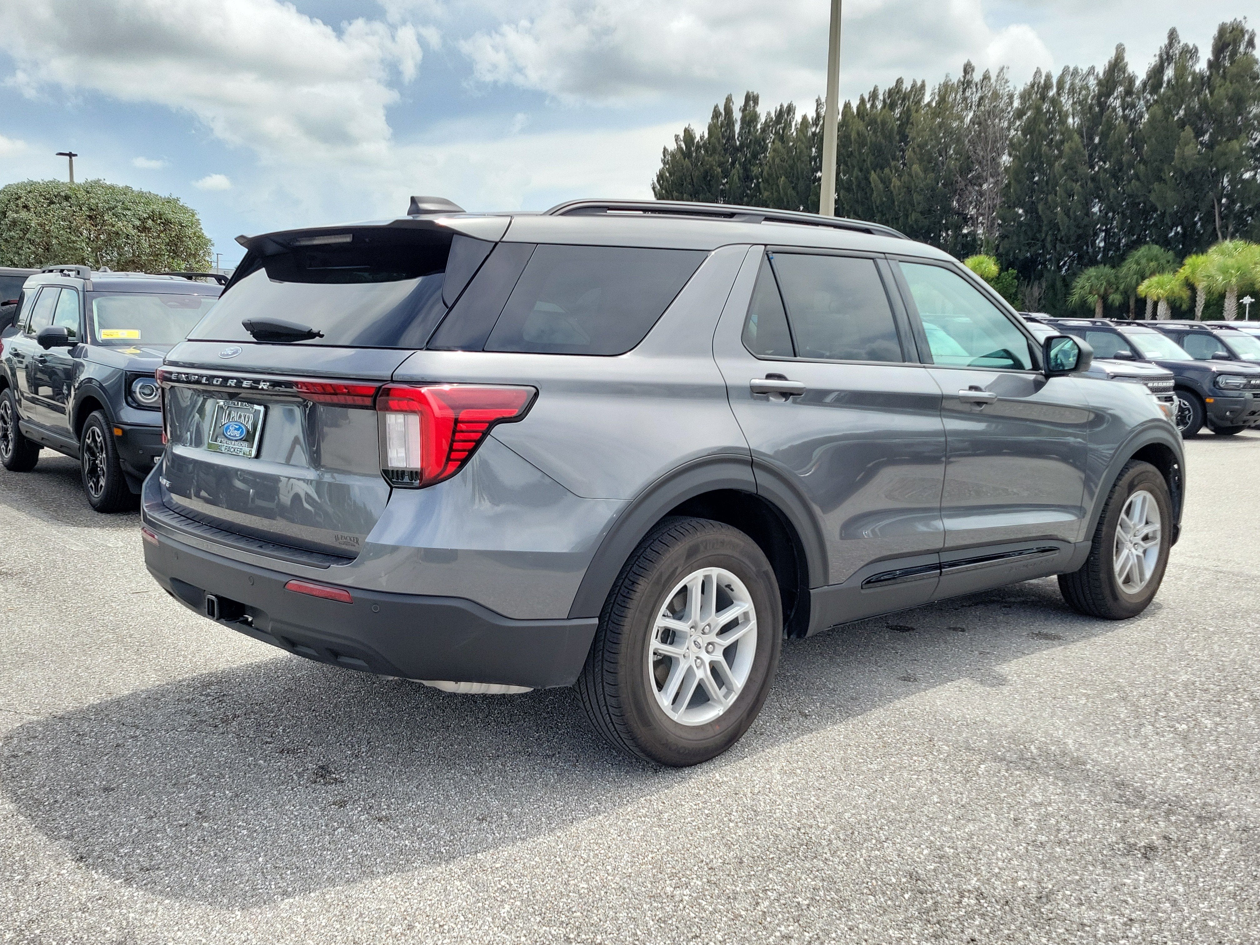 2026 Ford Explorer Active w/200A Pkg