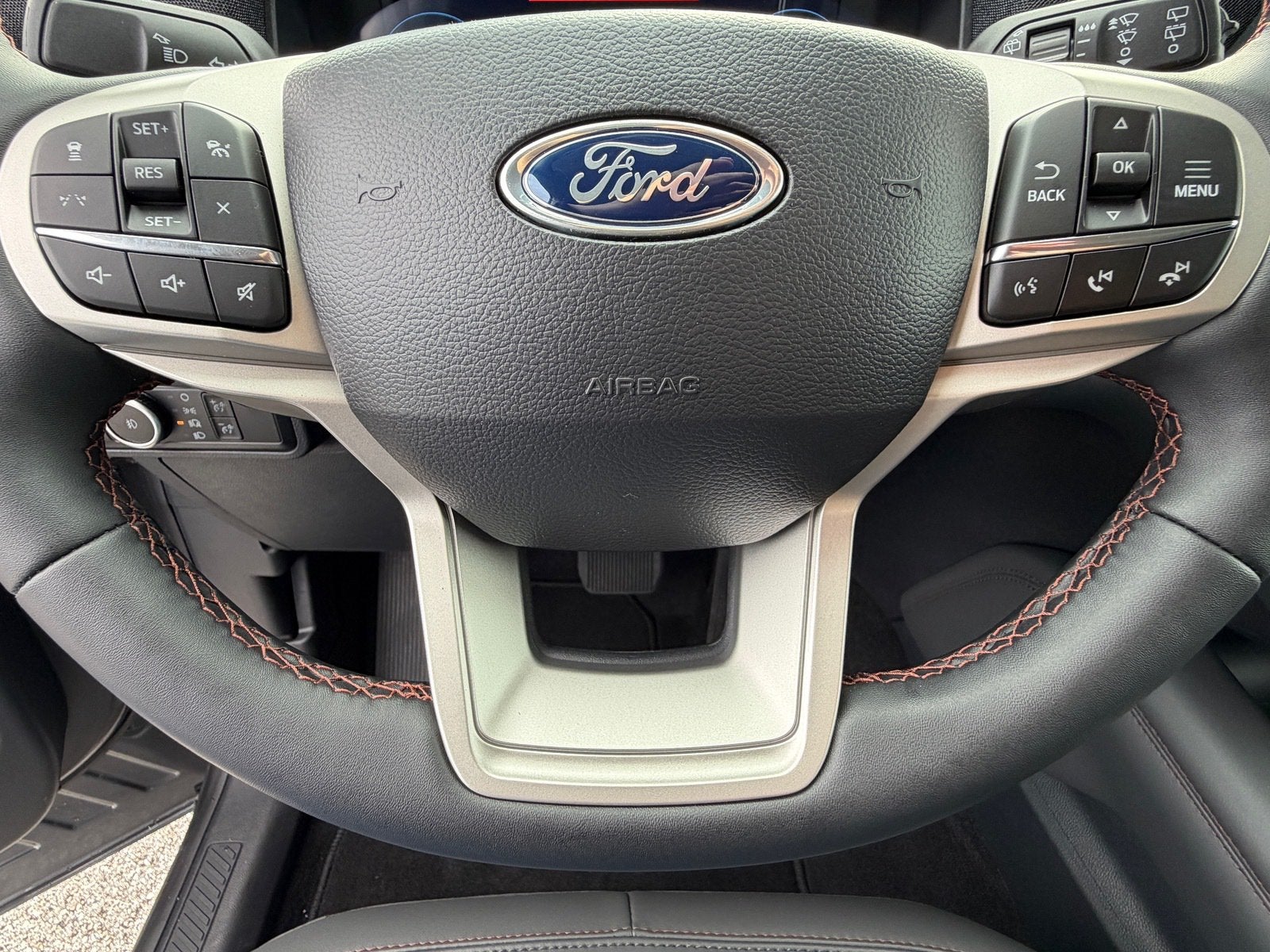 2026 Ford Explorer Active w/200A Pkg