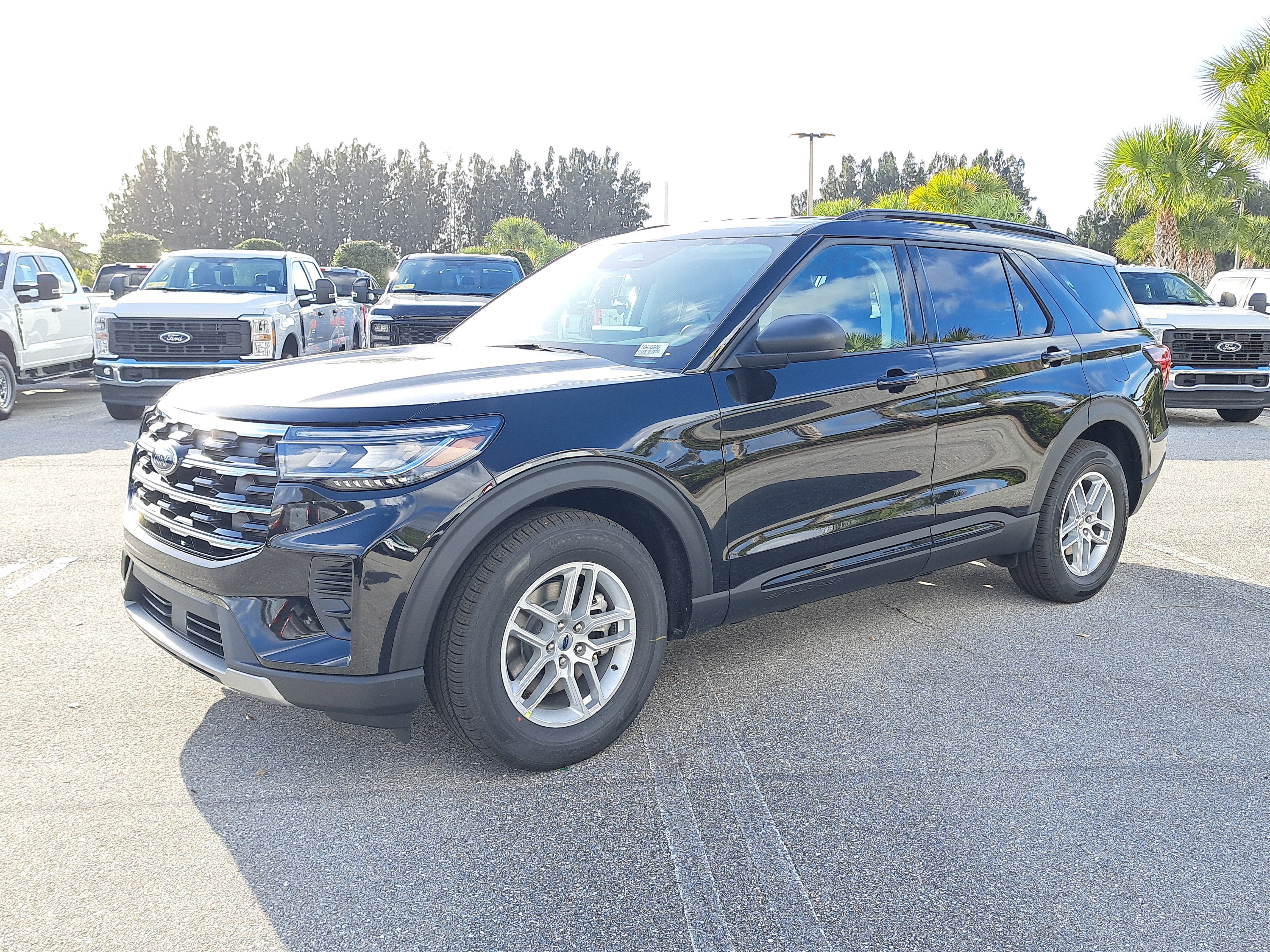 2026 Ford Explorer Active w/200A Pkg