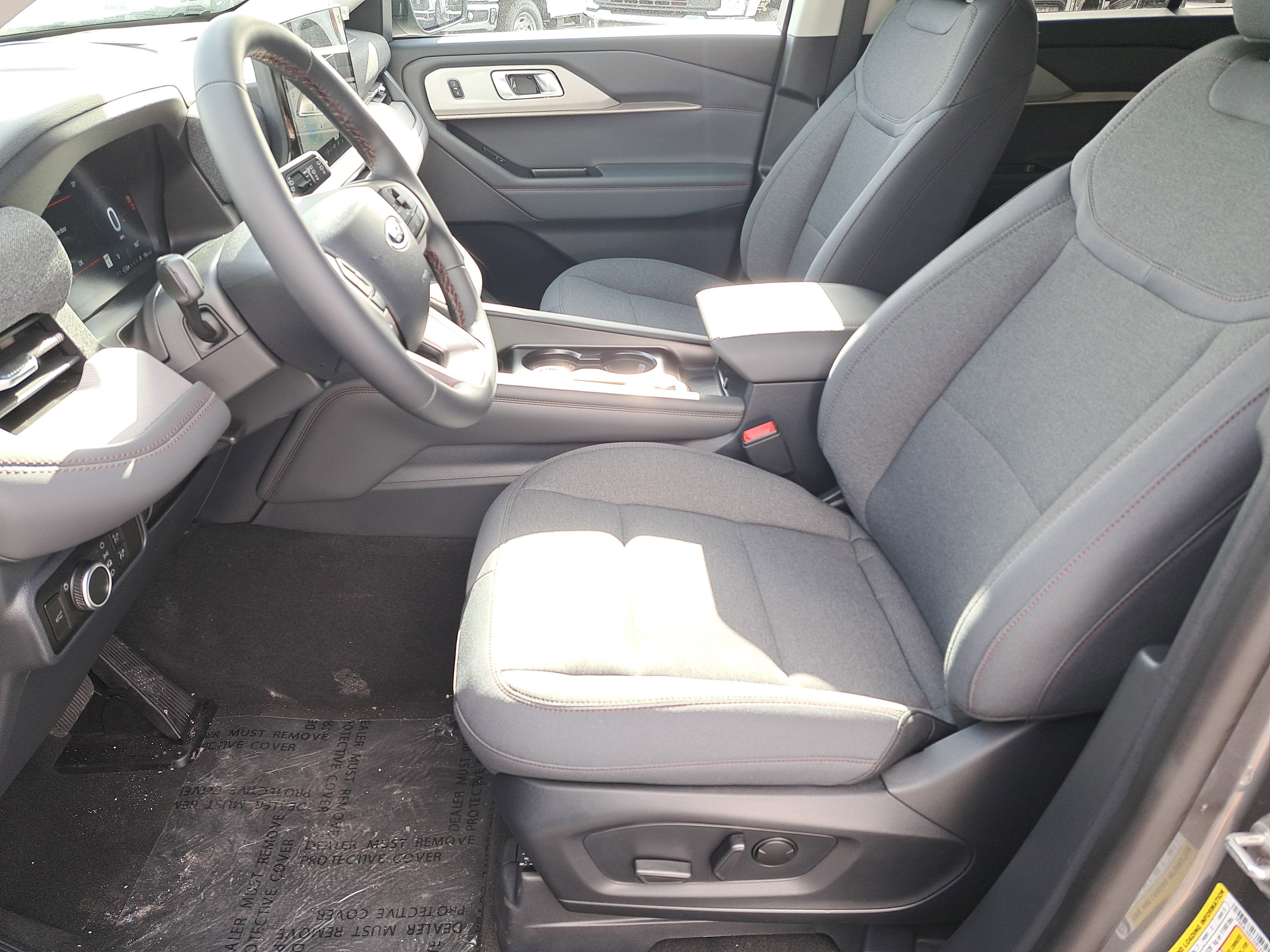 2026 Ford Explorer XLT