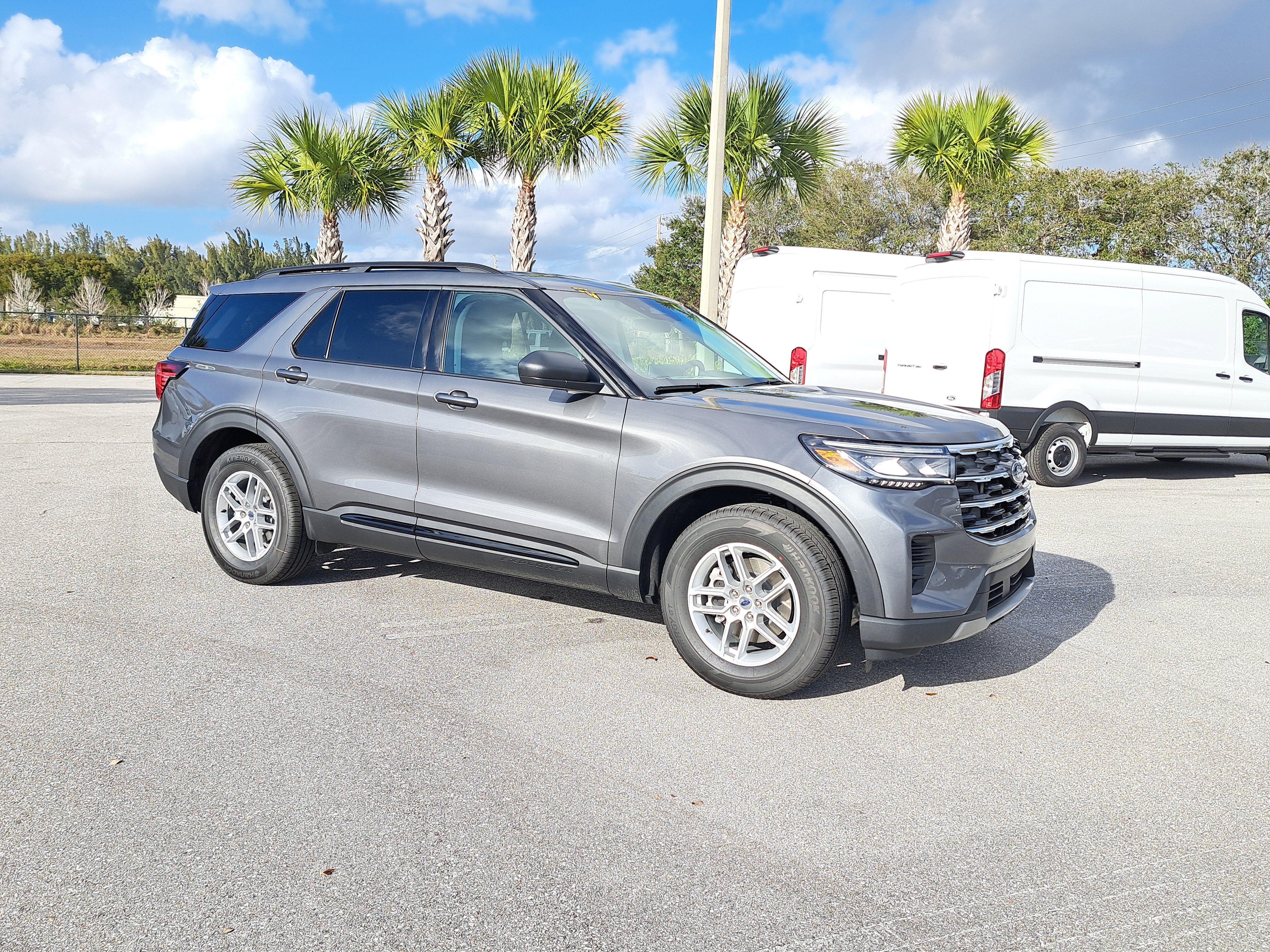 2026 Ford Explorer XLT