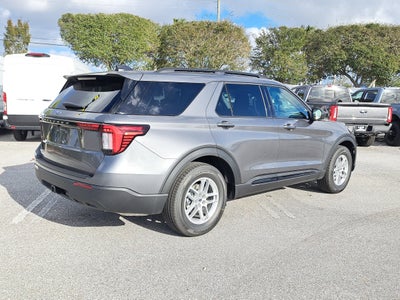 2026 Ford Explorer XLT