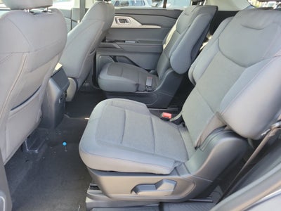 2026 Ford Explorer XLT