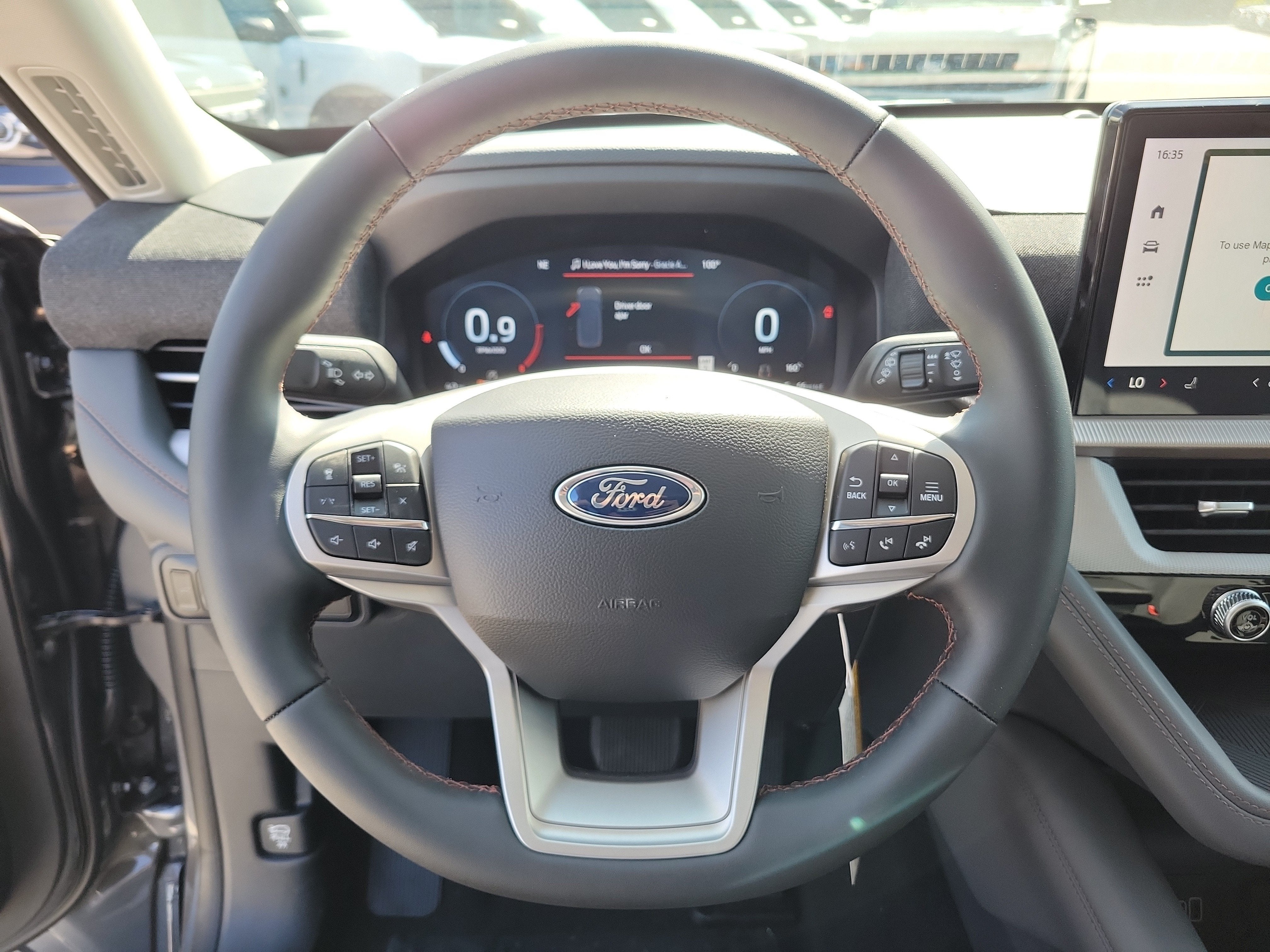 2026 Ford Explorer XLT