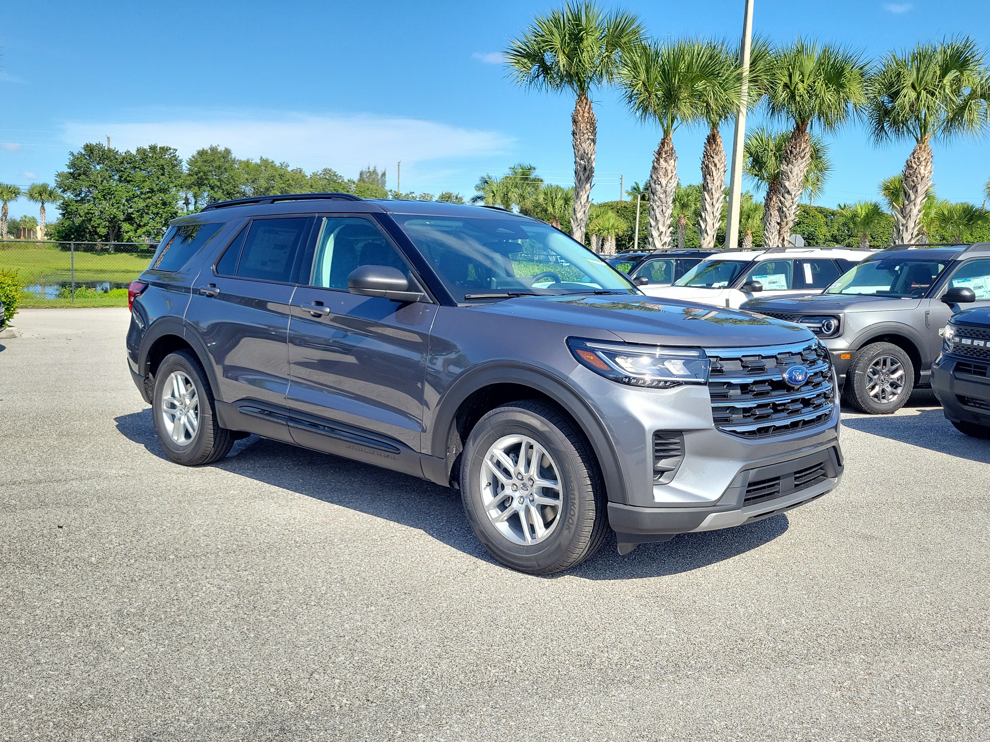 2026 Ford Explorer XLT